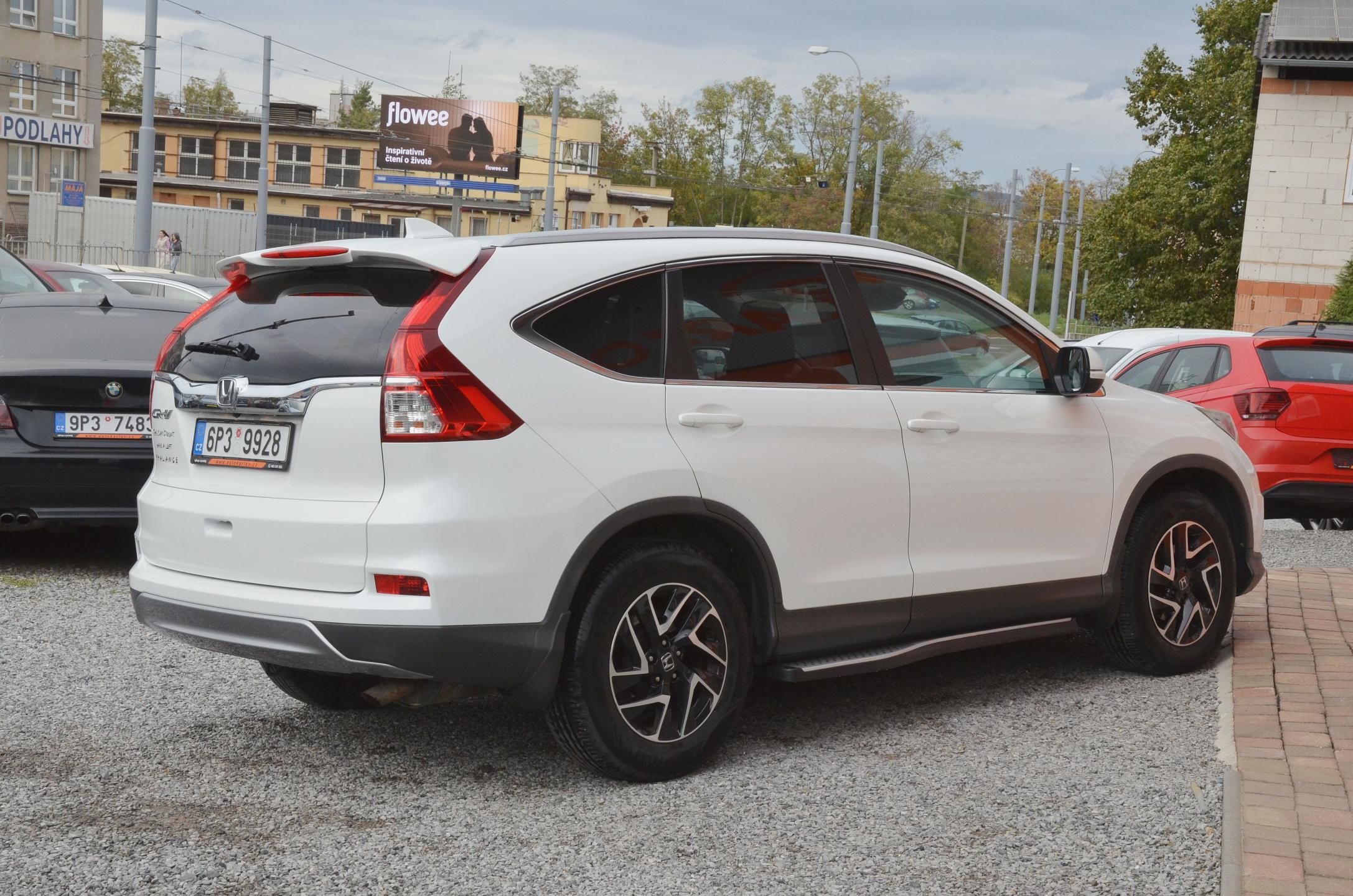 Honda CR-V, 2.0i-VTEC 4x4 1.MAJ./ 88.700km - fotka 6