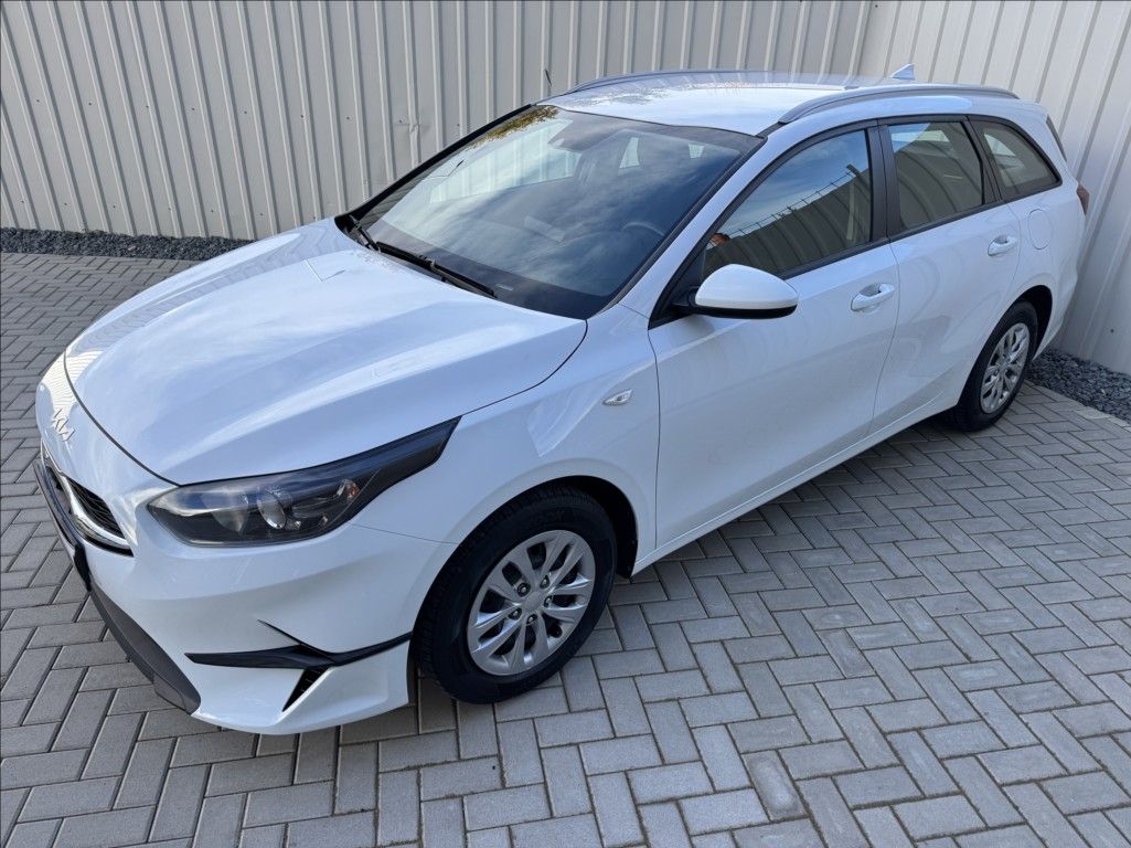 Kia Cee´d, 1,6 CRDi SW FRESH DPH 1.maj ČR - fotka 5