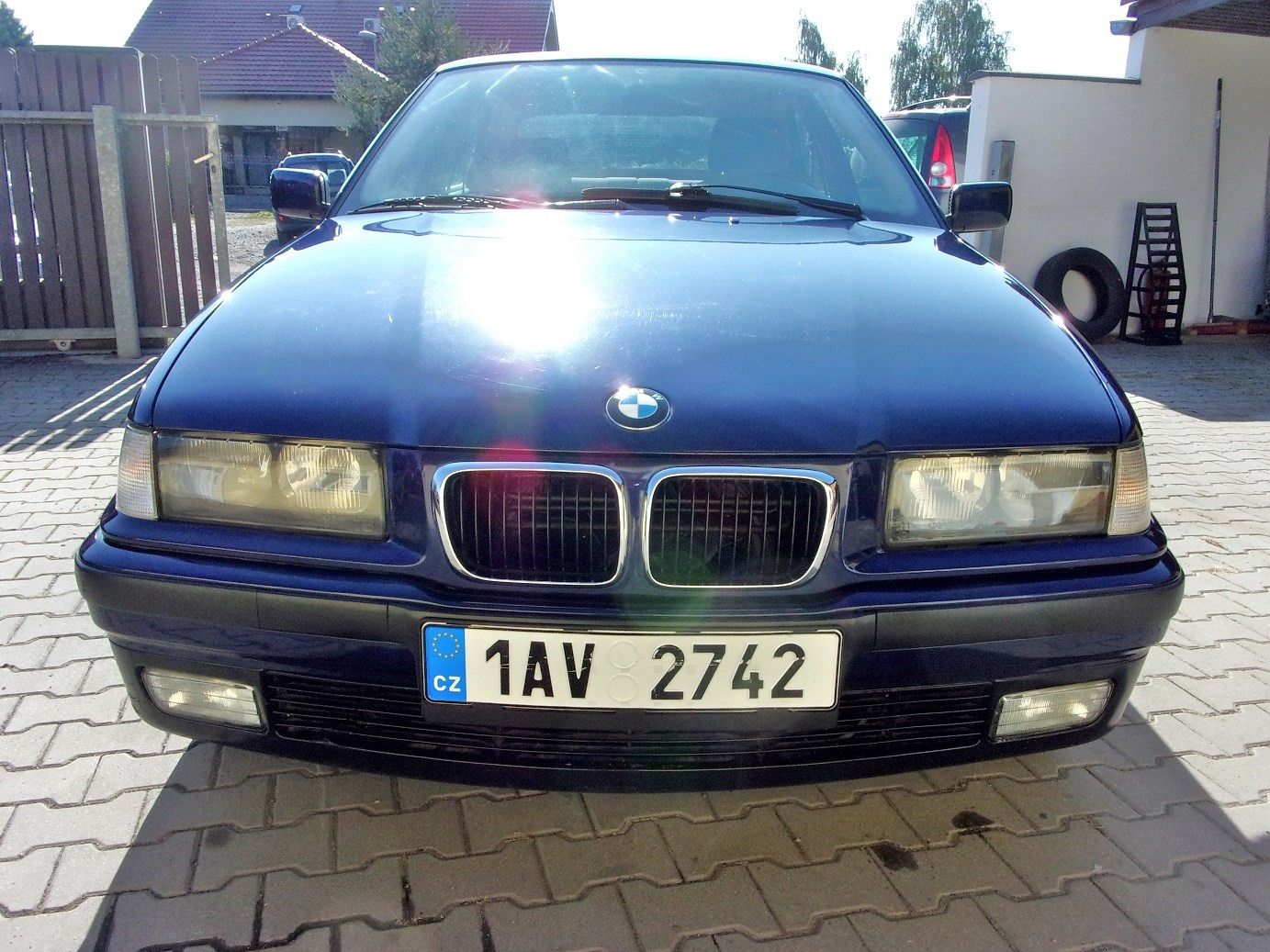BMW Řada 3, 318TDS,pěkný,nová STK - fotka 3