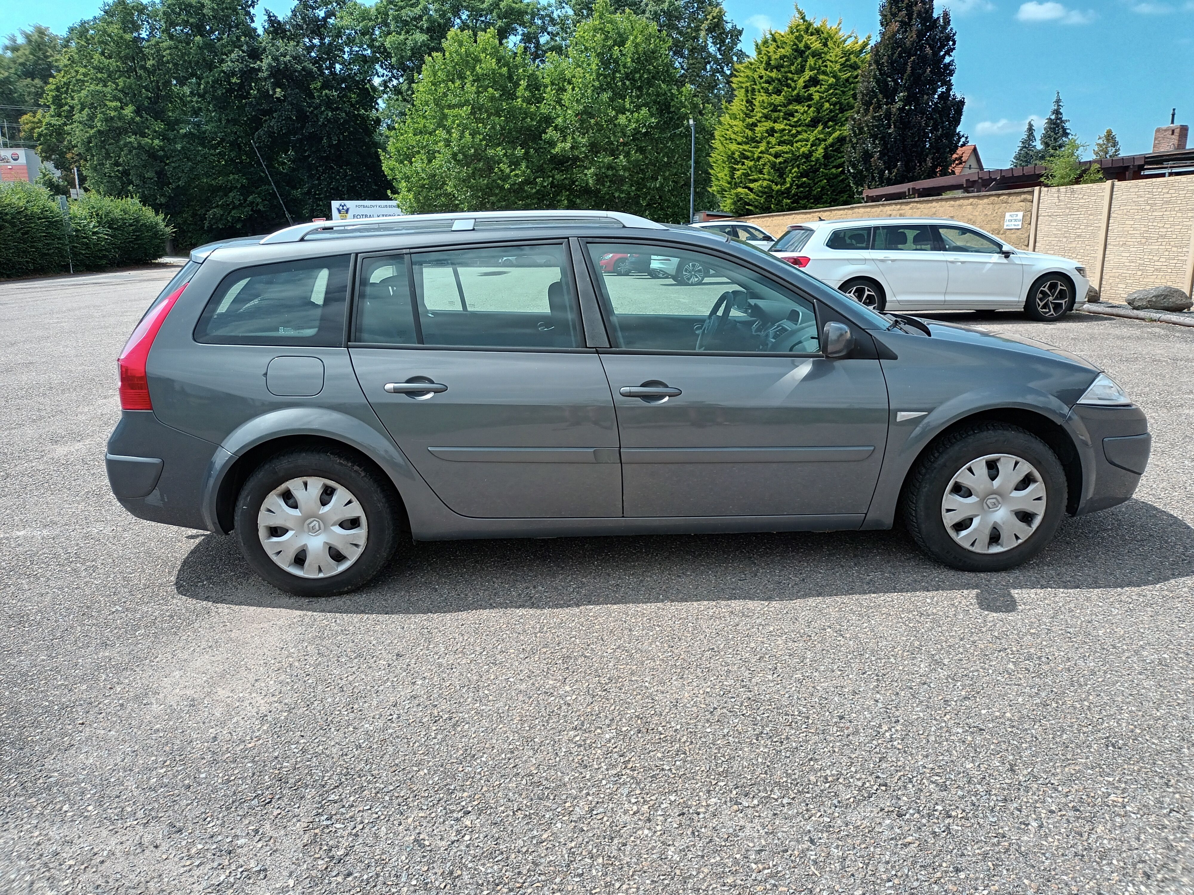 Renault Mégane, 1,6 16V, tažné, servis. knížka - fotka 6