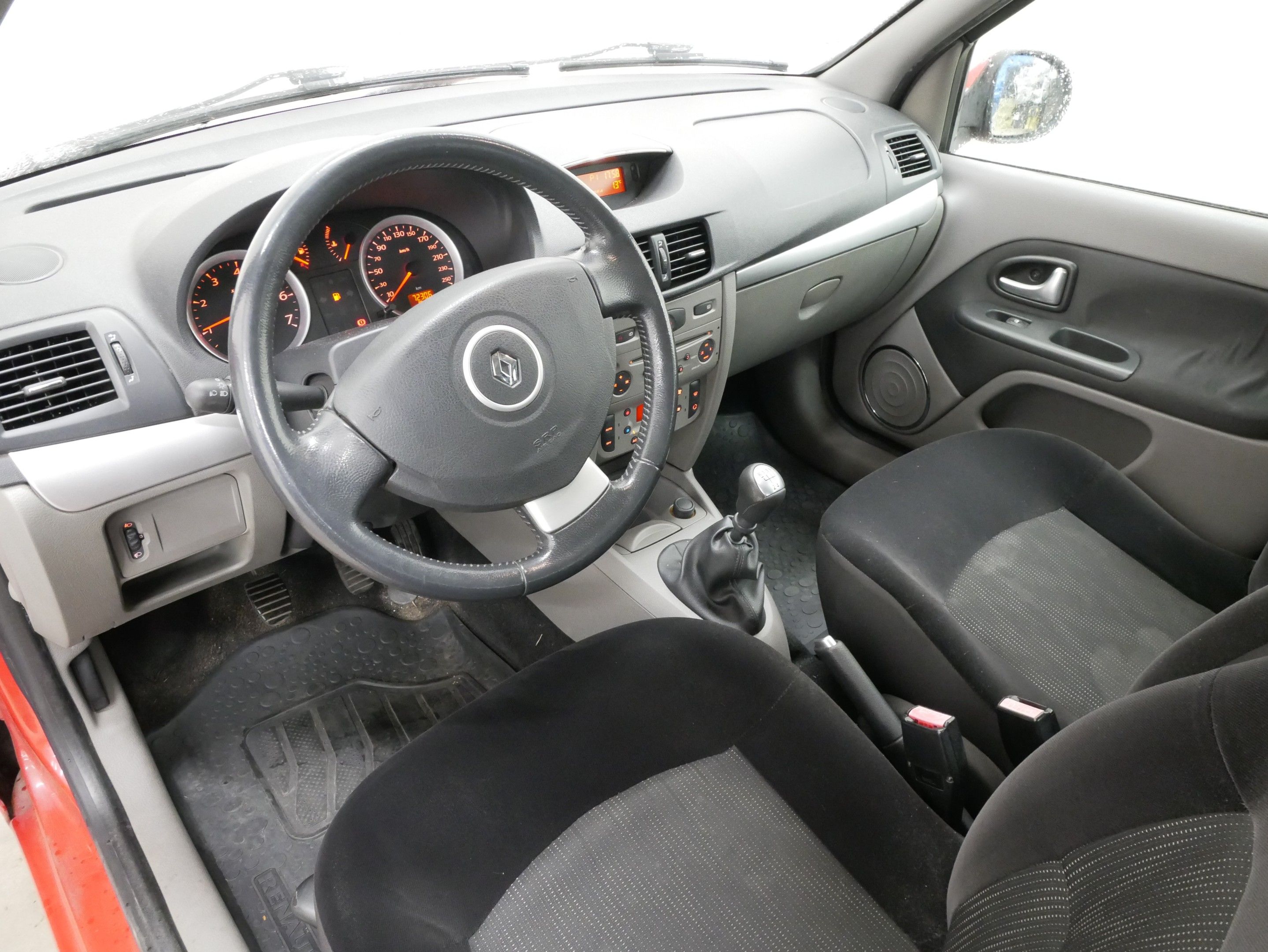 Renault Thalia, 1.2 55 kW - fotka 5
