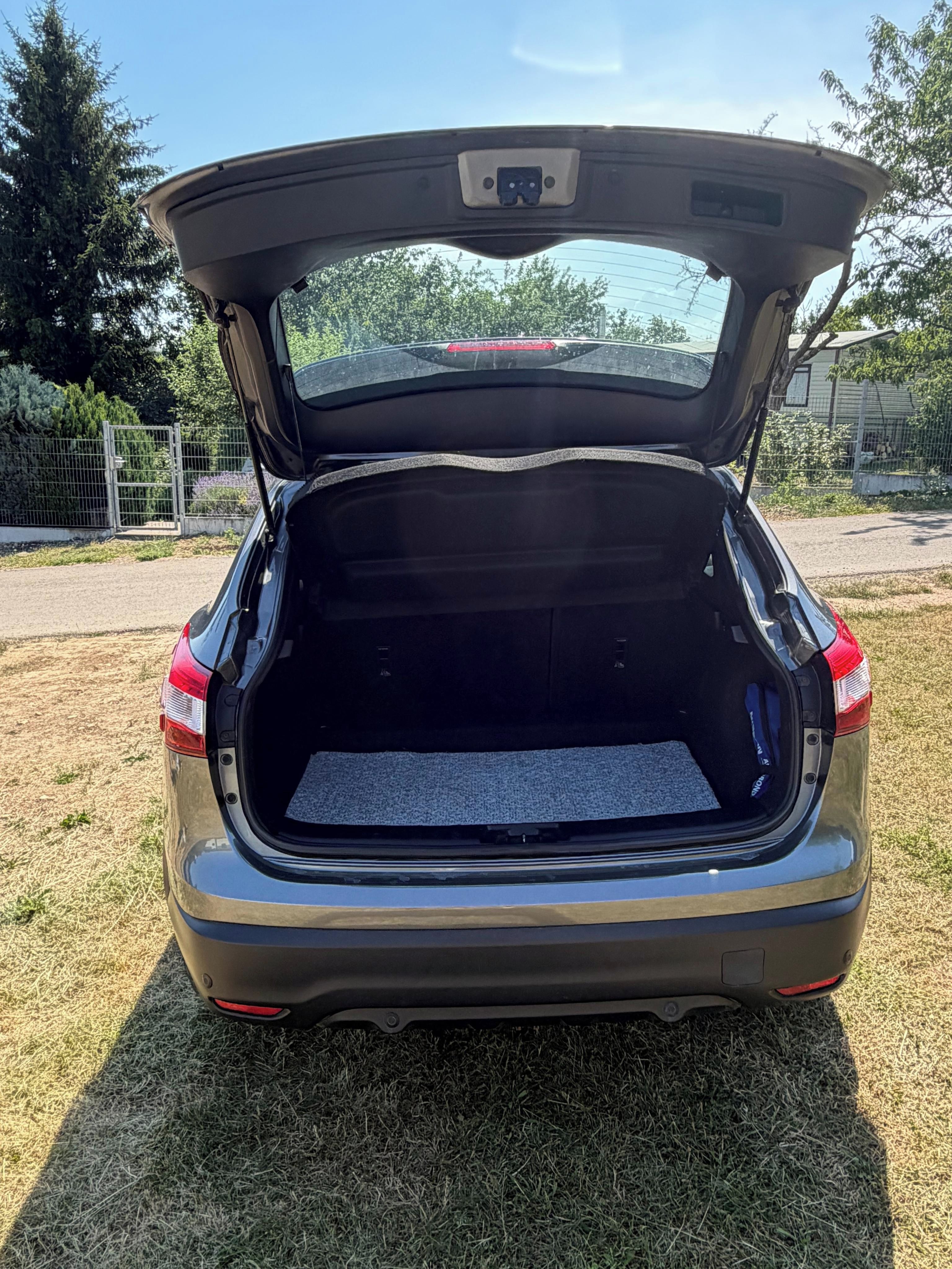 Nissan Qashqai, Nissan Qashqai 1.2.DIG - T - fotka 3