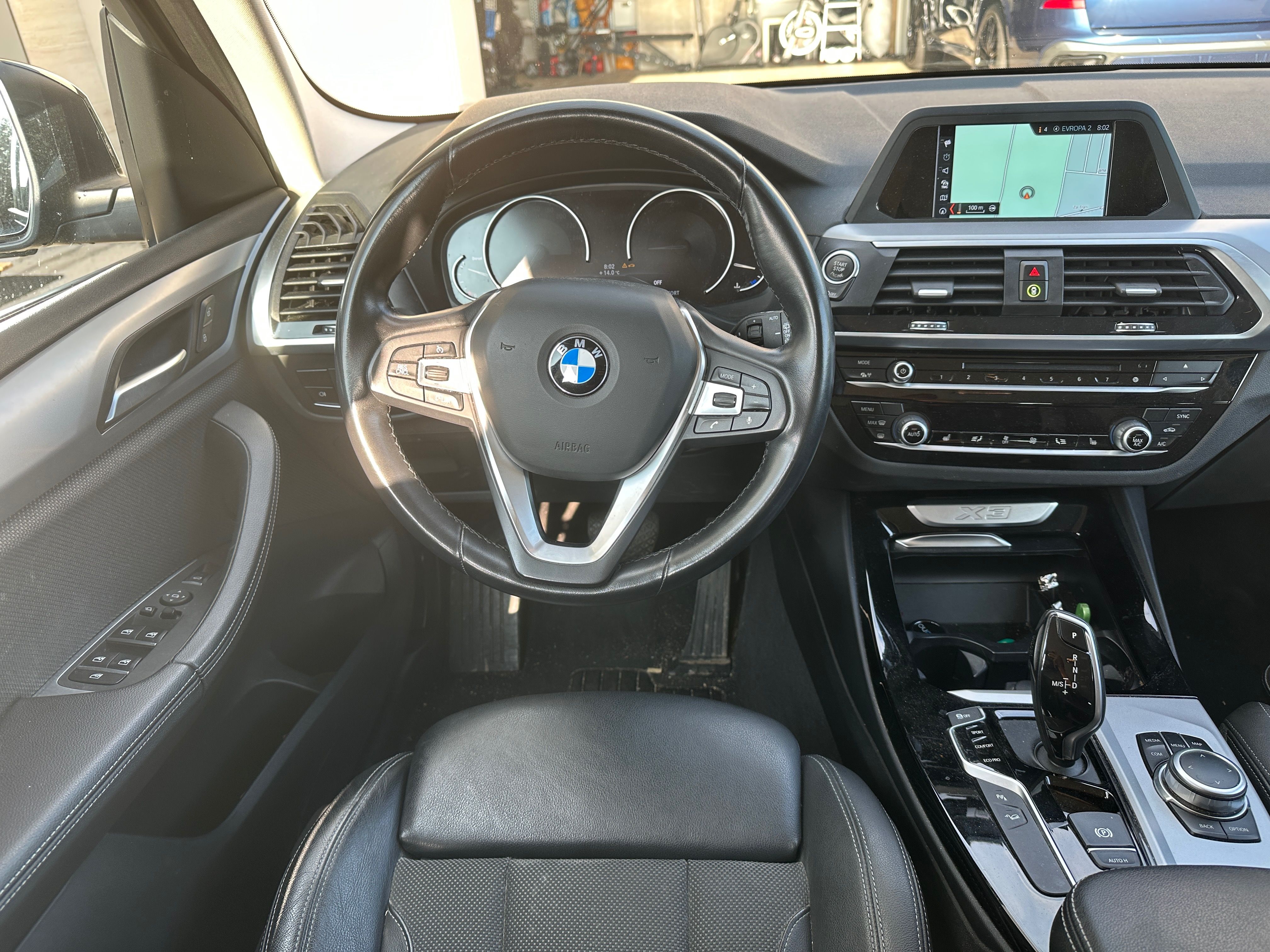 BMW X3, 20D,xDrive,kamera,tažné,navi - fotka 3