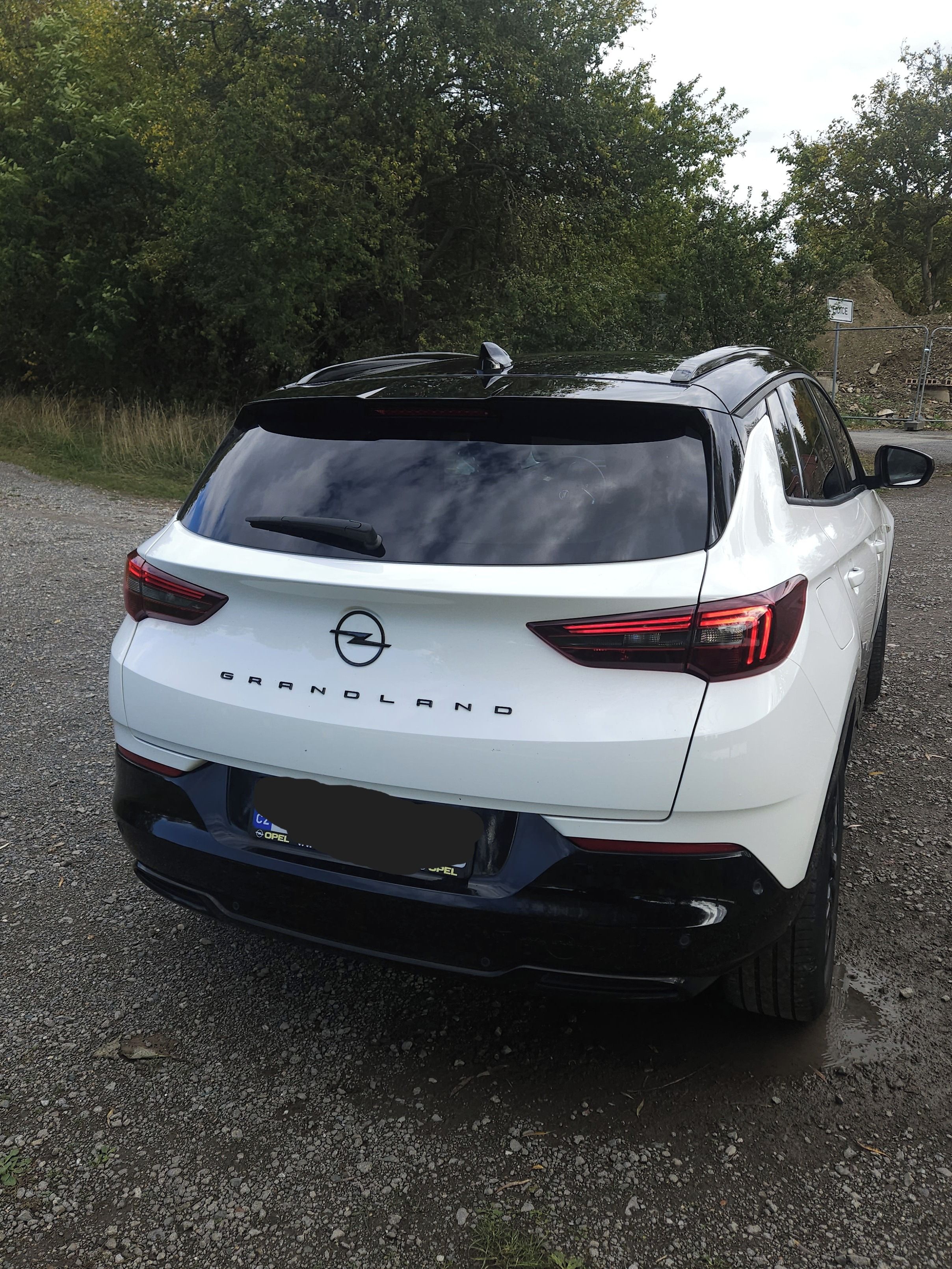 Opel Grandland, 1,5 CDTI - fotka 4