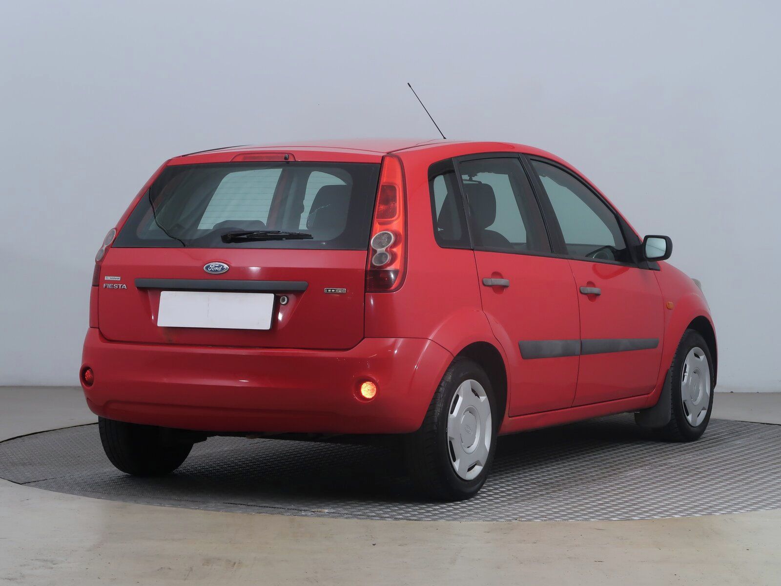 Ford Fiesta, 1.4 TDCi, ČR,1.maj, Klima - fotka 5