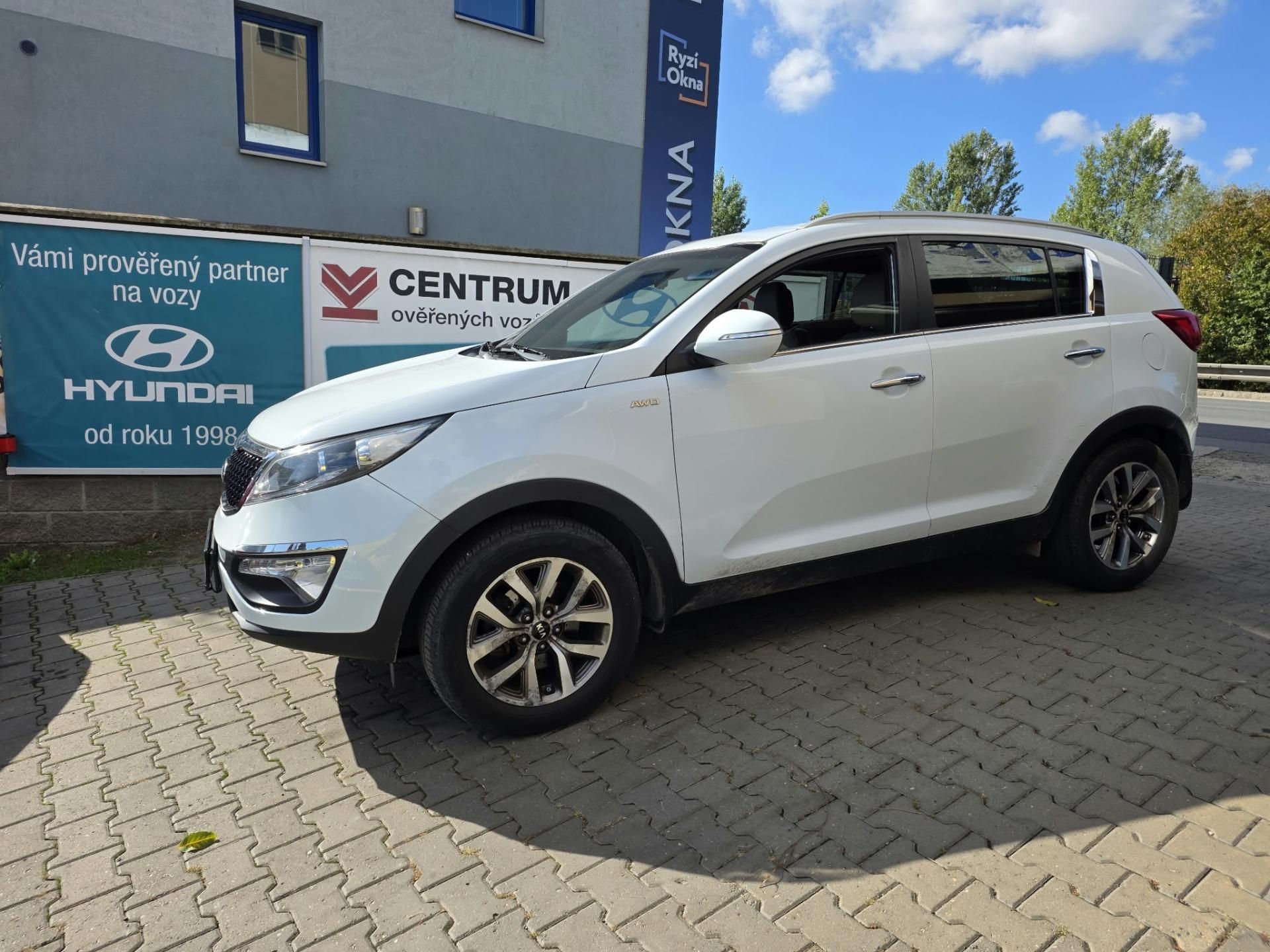 Kia Sportage, 2.0-1.MAJ-NAVI-KAMERA-ISOFIX