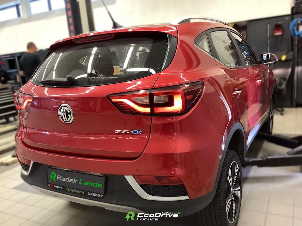 MG ZS, 44,5 kWh, FWD (143 koní) - fotka 5