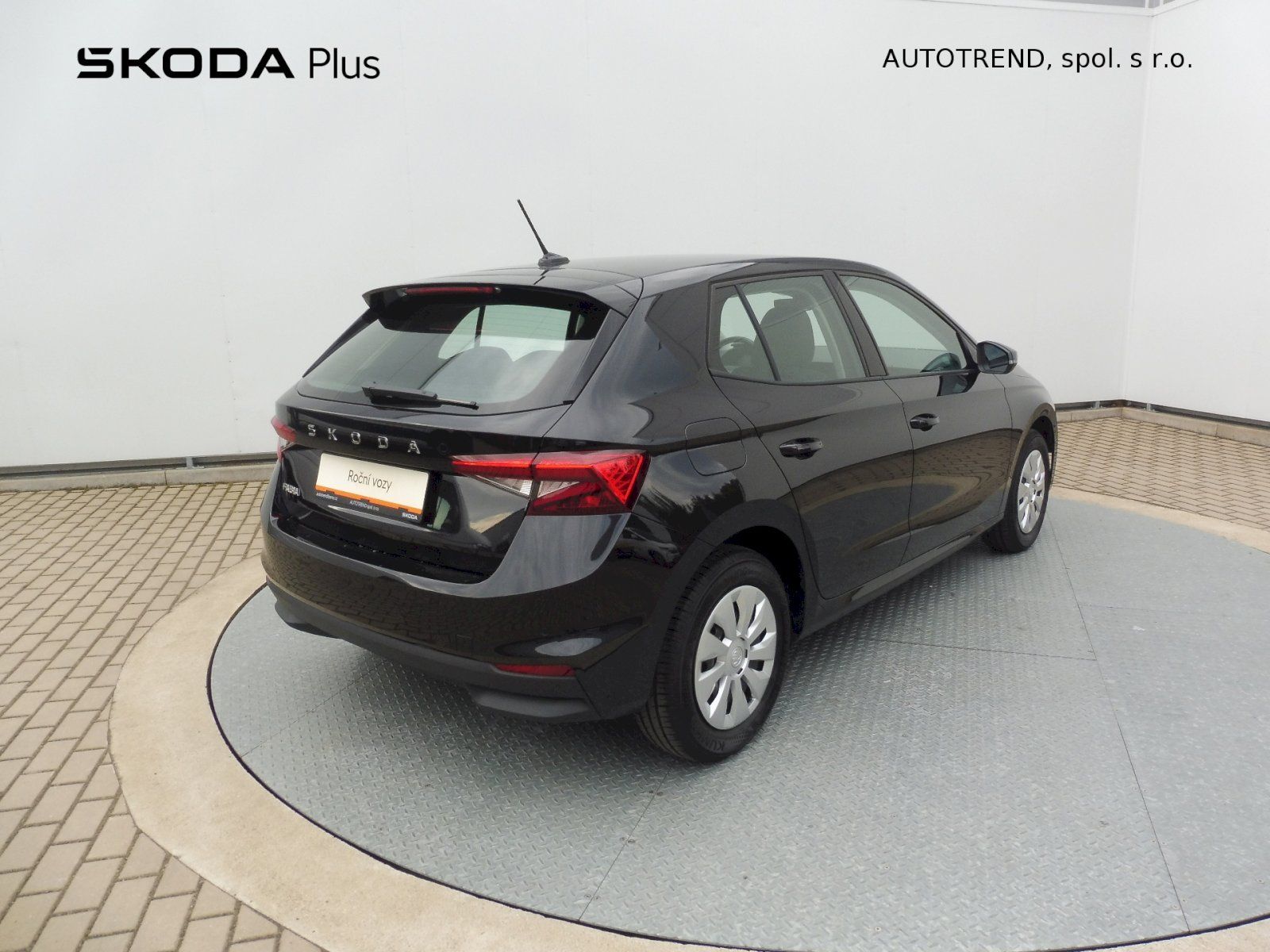 Škoda Fabia, Selection 1,0 MPI 59kW - fotka 2