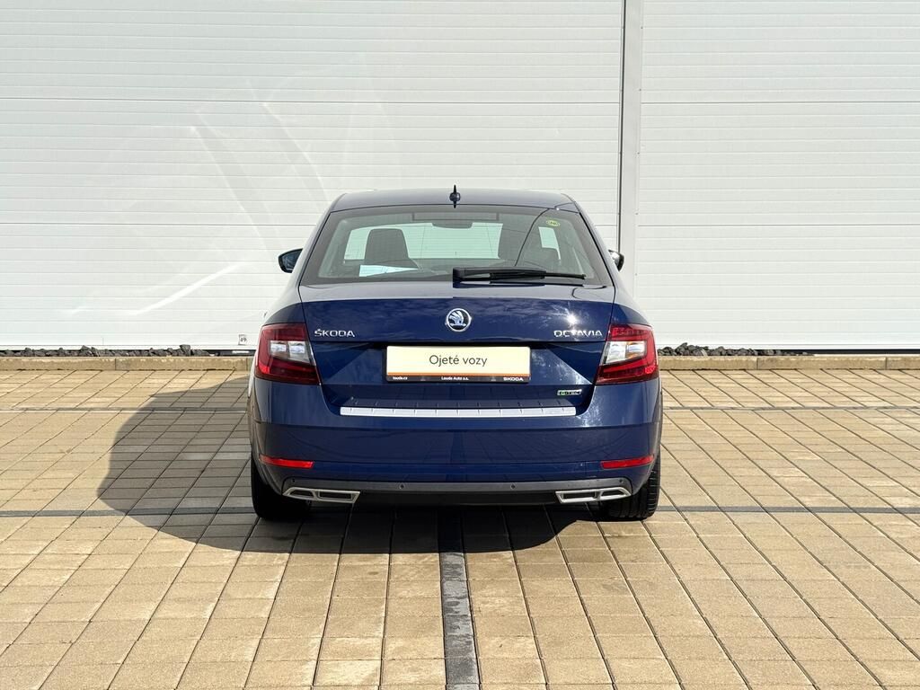 Škoda Octavia, Style 1.4 TSI 81 kW - fotka 6