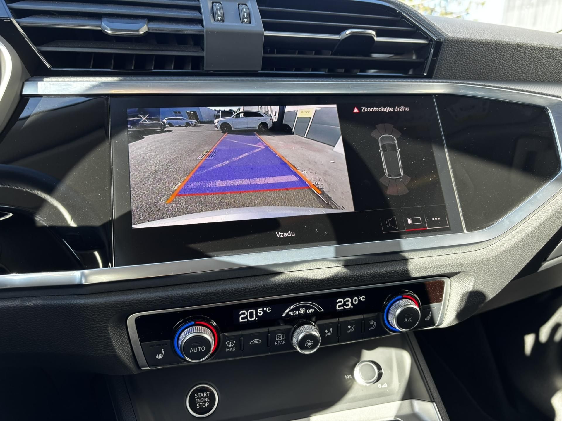 Audi Q3, 1.5 TFSI 35 - fotka 6