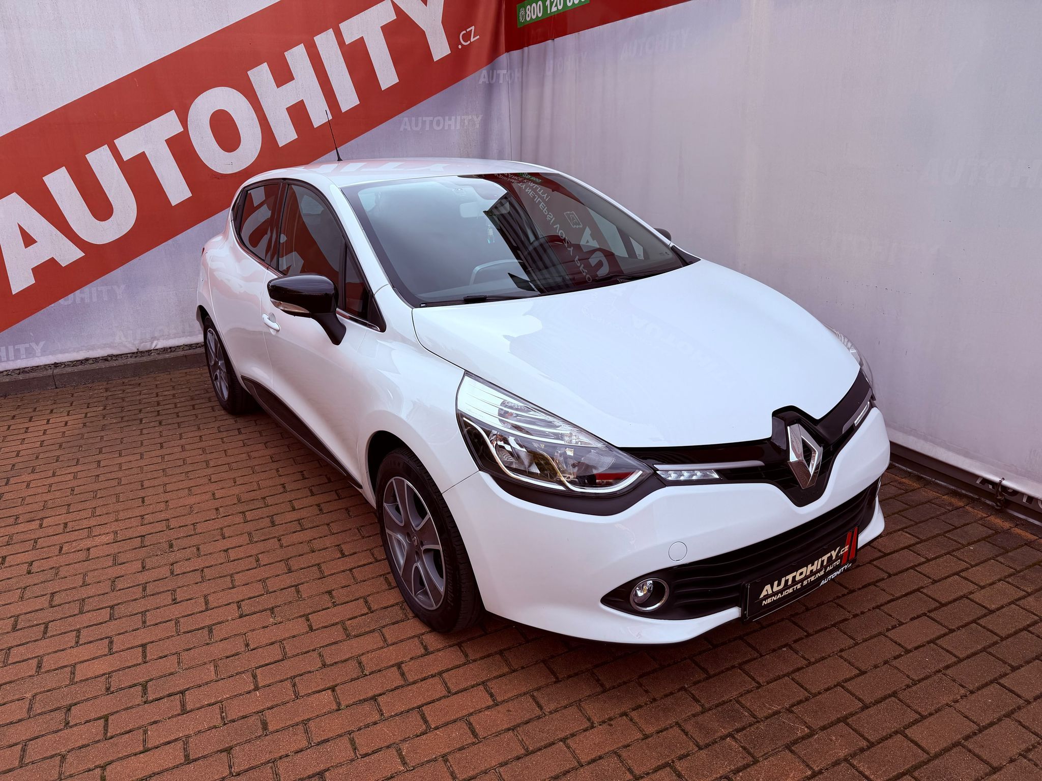 Renault Clio, 0.9 TCe, ČR, 1.Maj - fotka 3