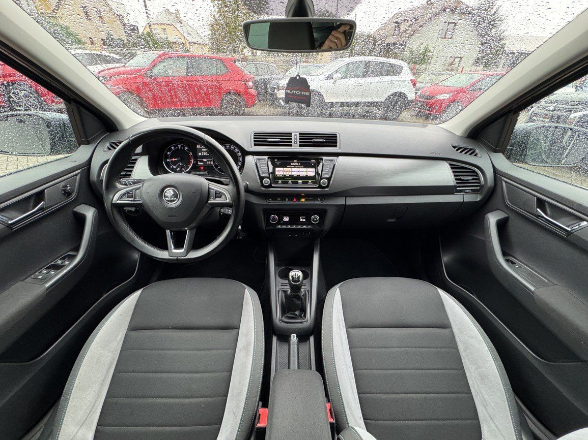 Škoda Fabia, 1.2TSi JOY Navi Digi Klima - fotka 6