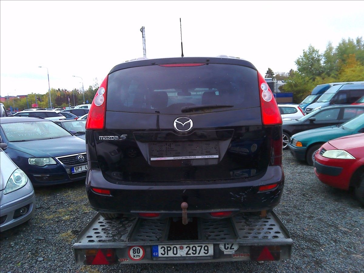 Mazda 5, 2,0   D 7míst vada motoru - fotka 5