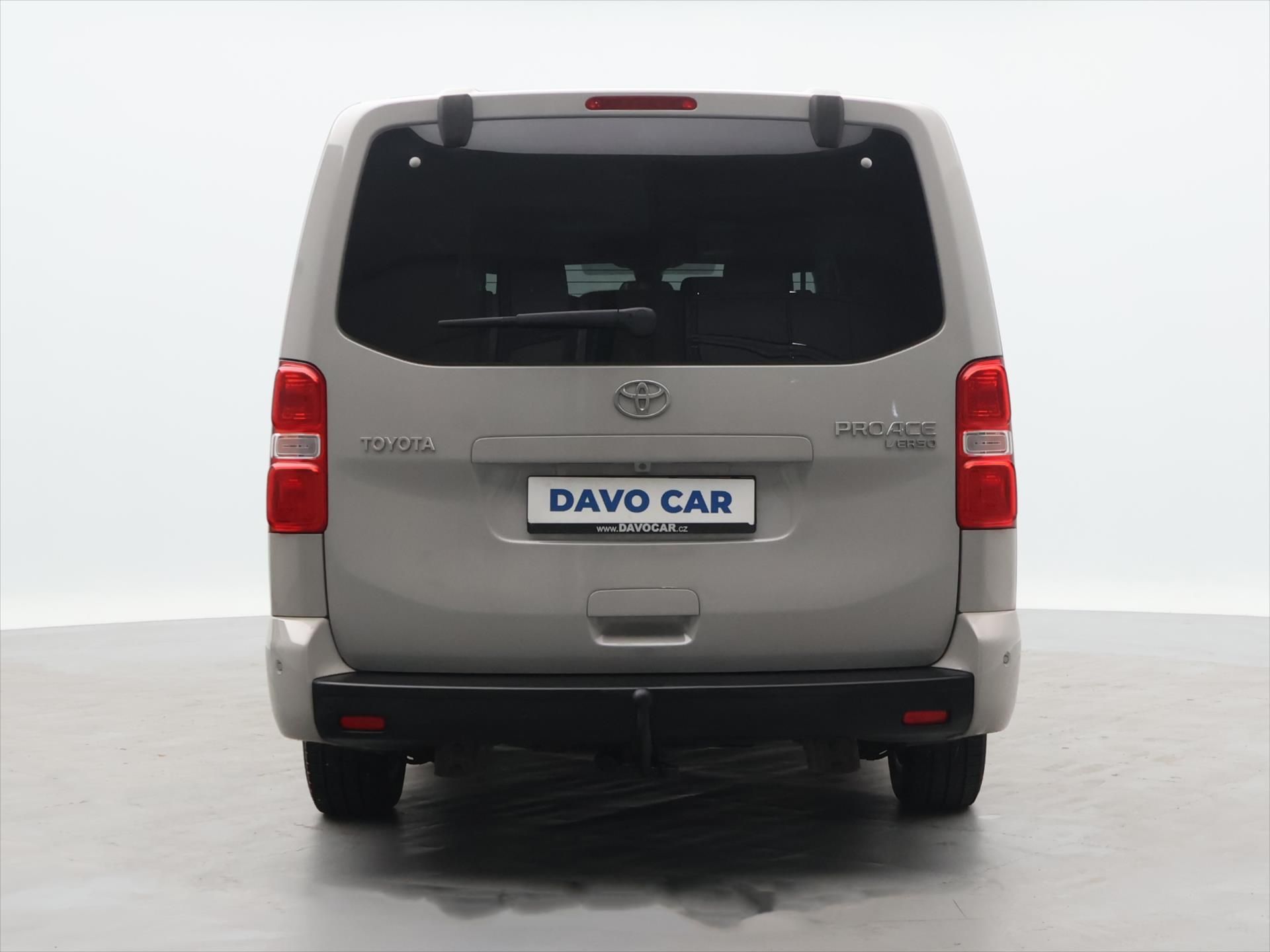 Toyota Proace, 2,0 D-4D 130kW VIP L2 CZ - fotka 6