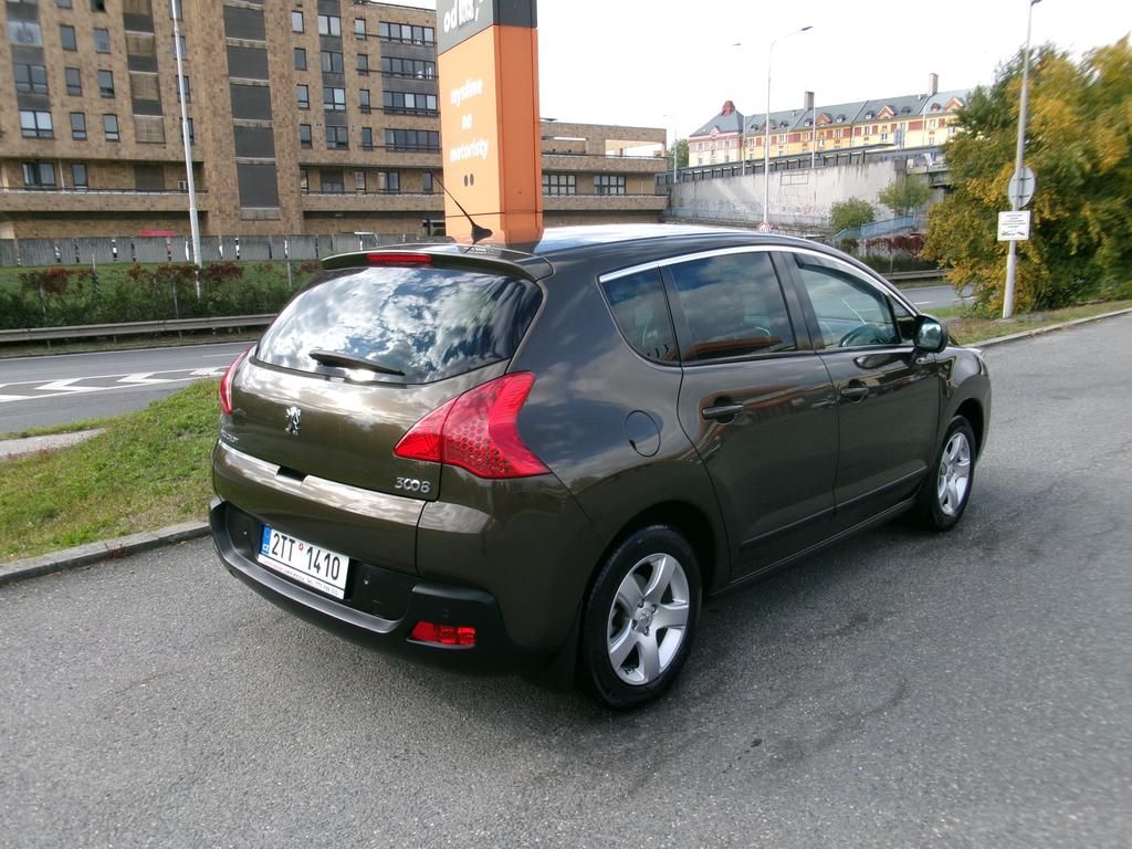 Peugeot 3008, 1.6 HDi KOUPENO ČR - fotka 6