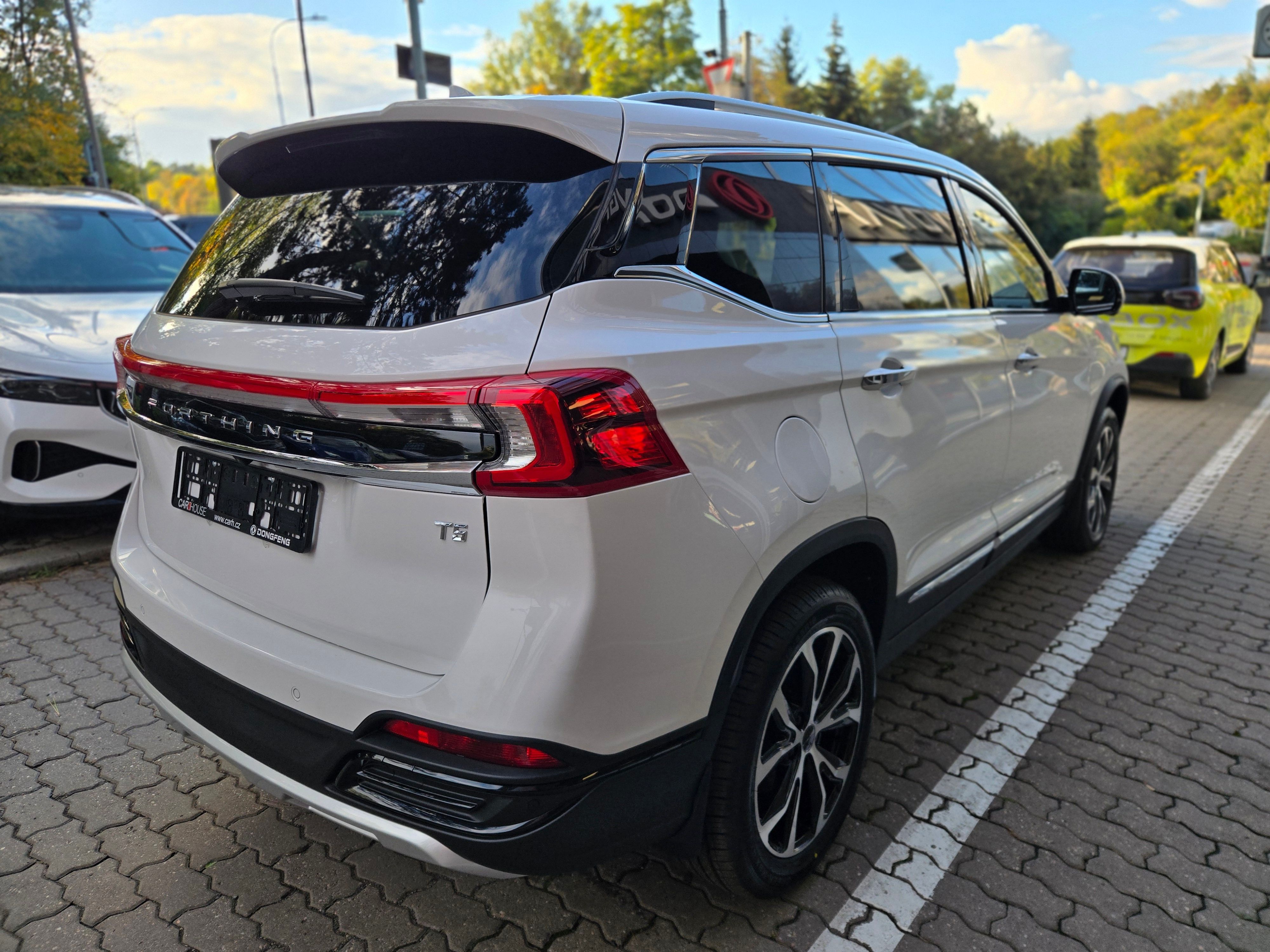 Forthing T5, FORTHING T5 EXCLUSIVE - fotka 6