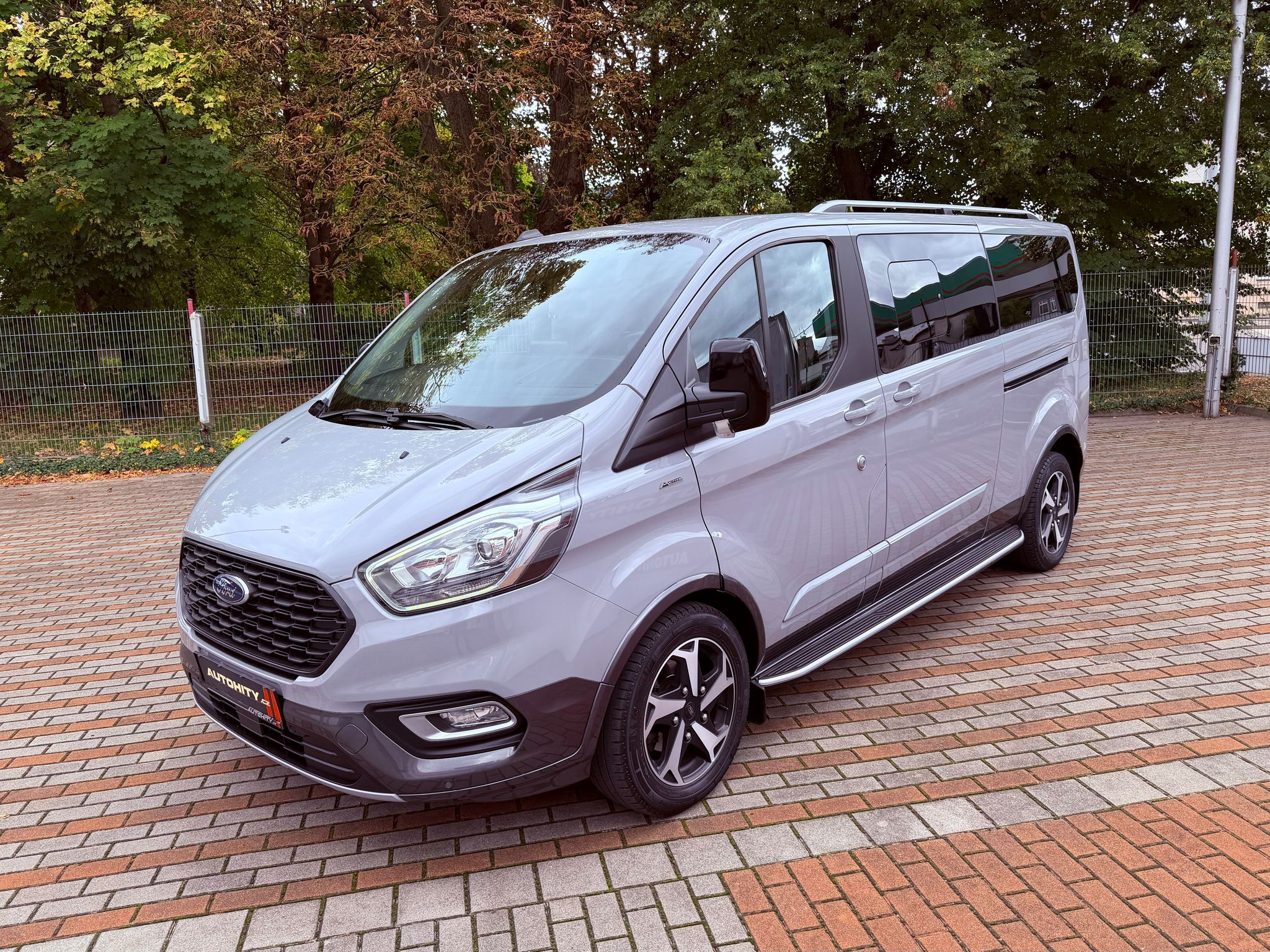 Ford Tourneo Custom, 2.0 TDCi Active Aut., ČR, 1