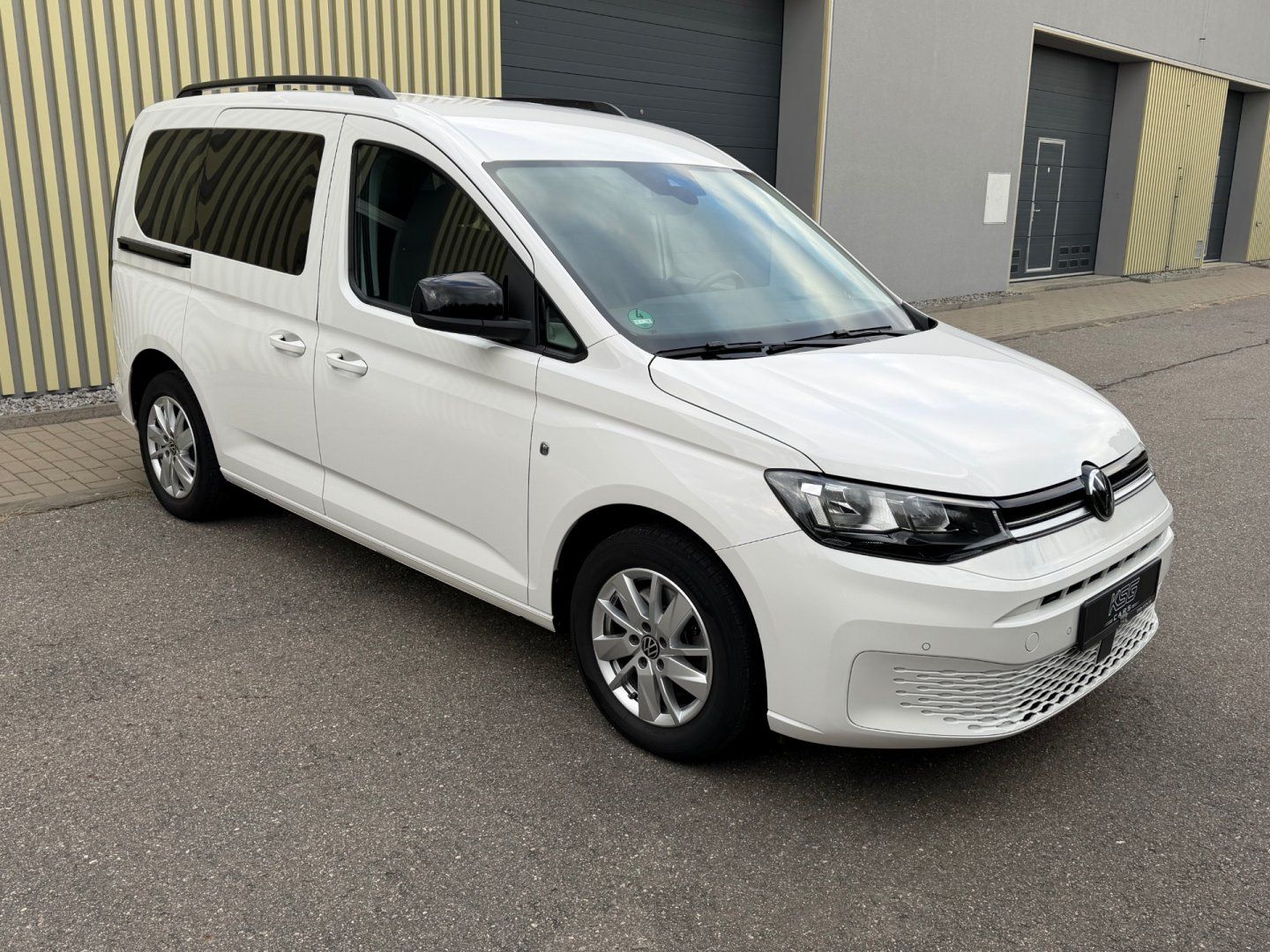 Volkswagen Caddy, 1.5TSi LIFE Navi! Vyhř. okno! - fotka 4