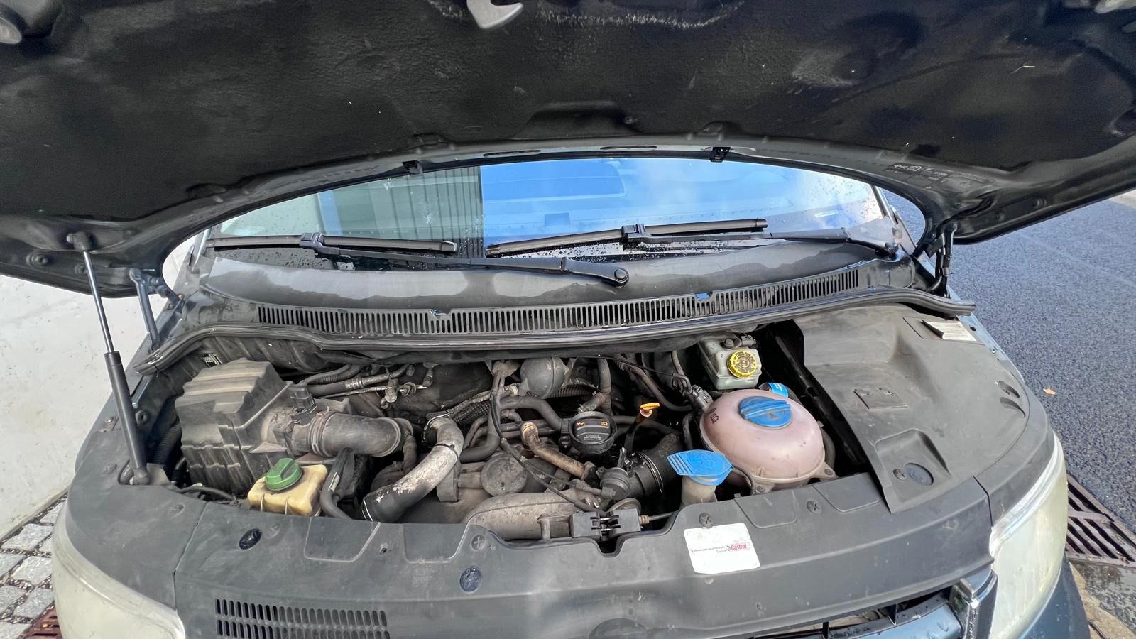 Volkswagen Multivan, 2.5 TDI, 4 Motion - fotka 5