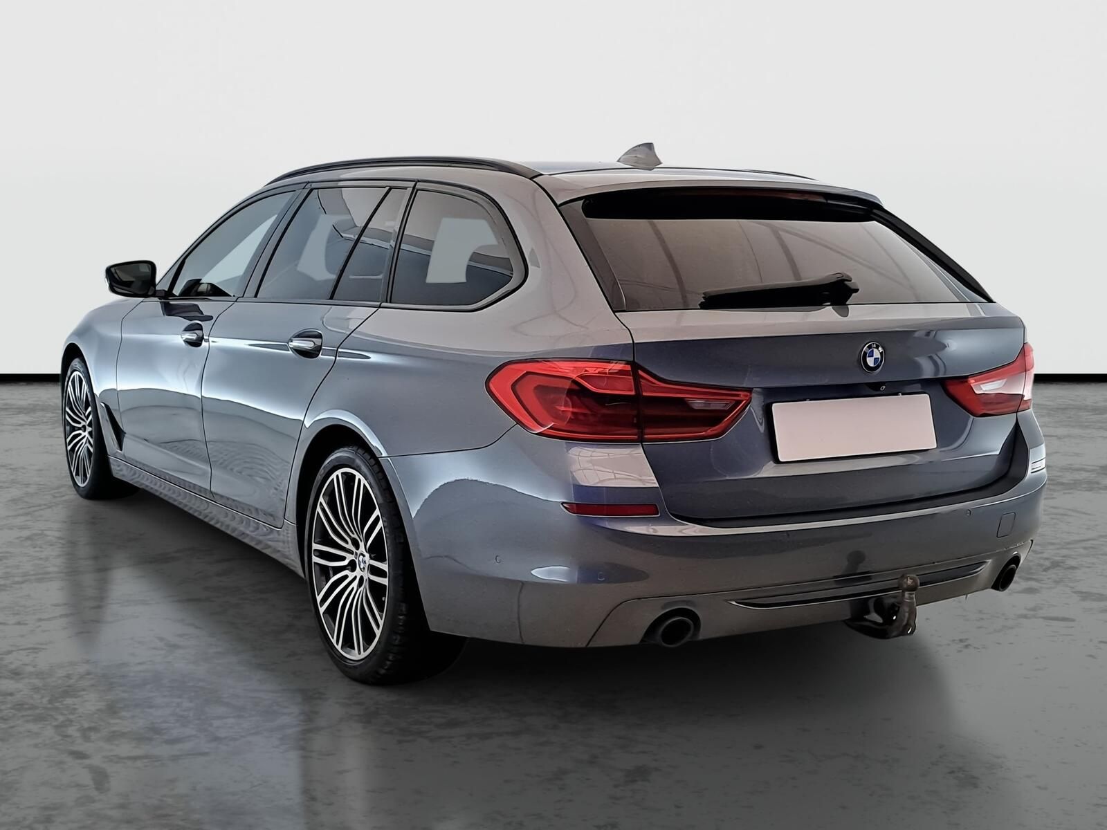 BMW Řada 5, 530d xDrive, Sport Line, 4X4 - fotka 4