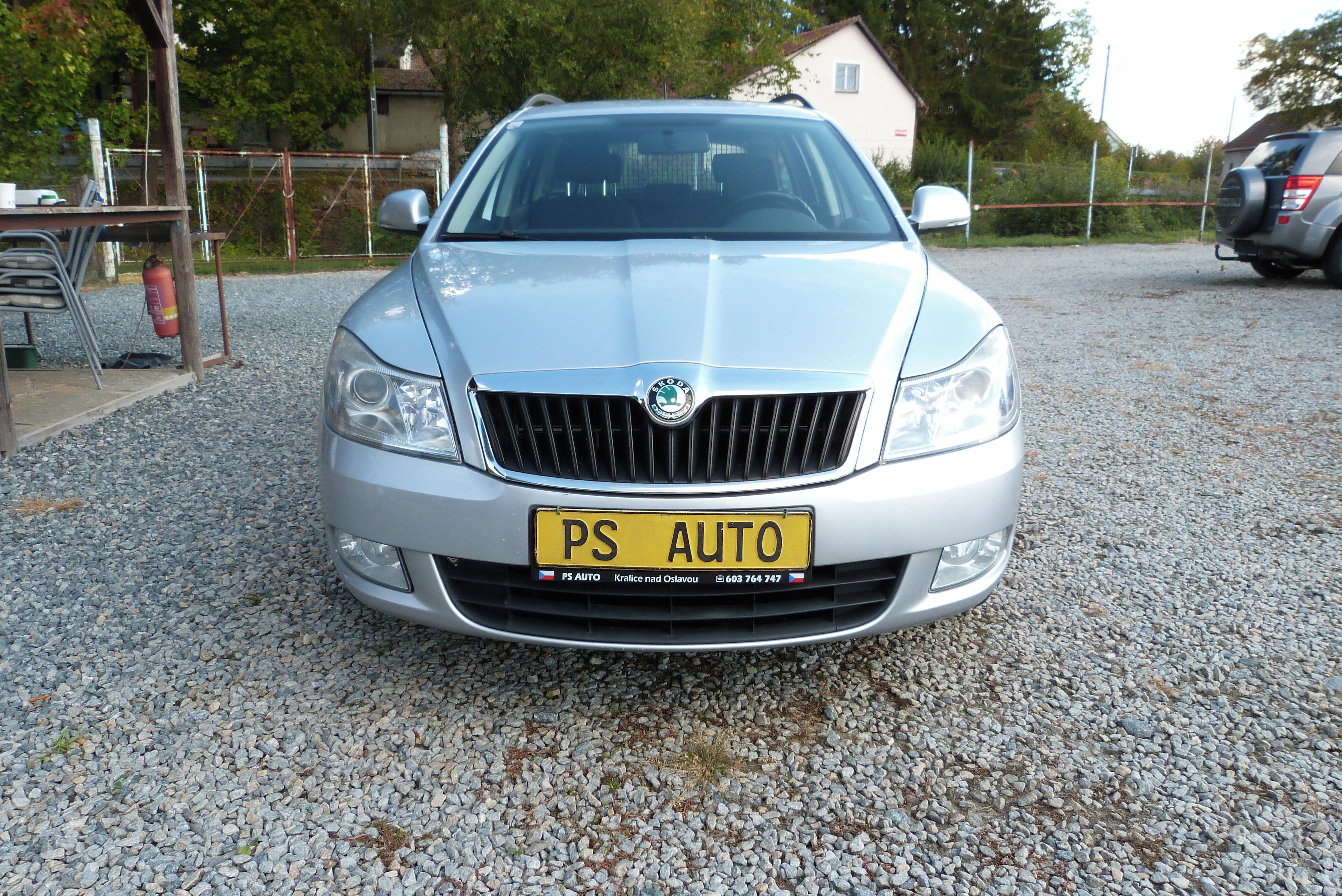Škoda Octavia, 1.6 TDi 77kw 4x4 - fotka 3