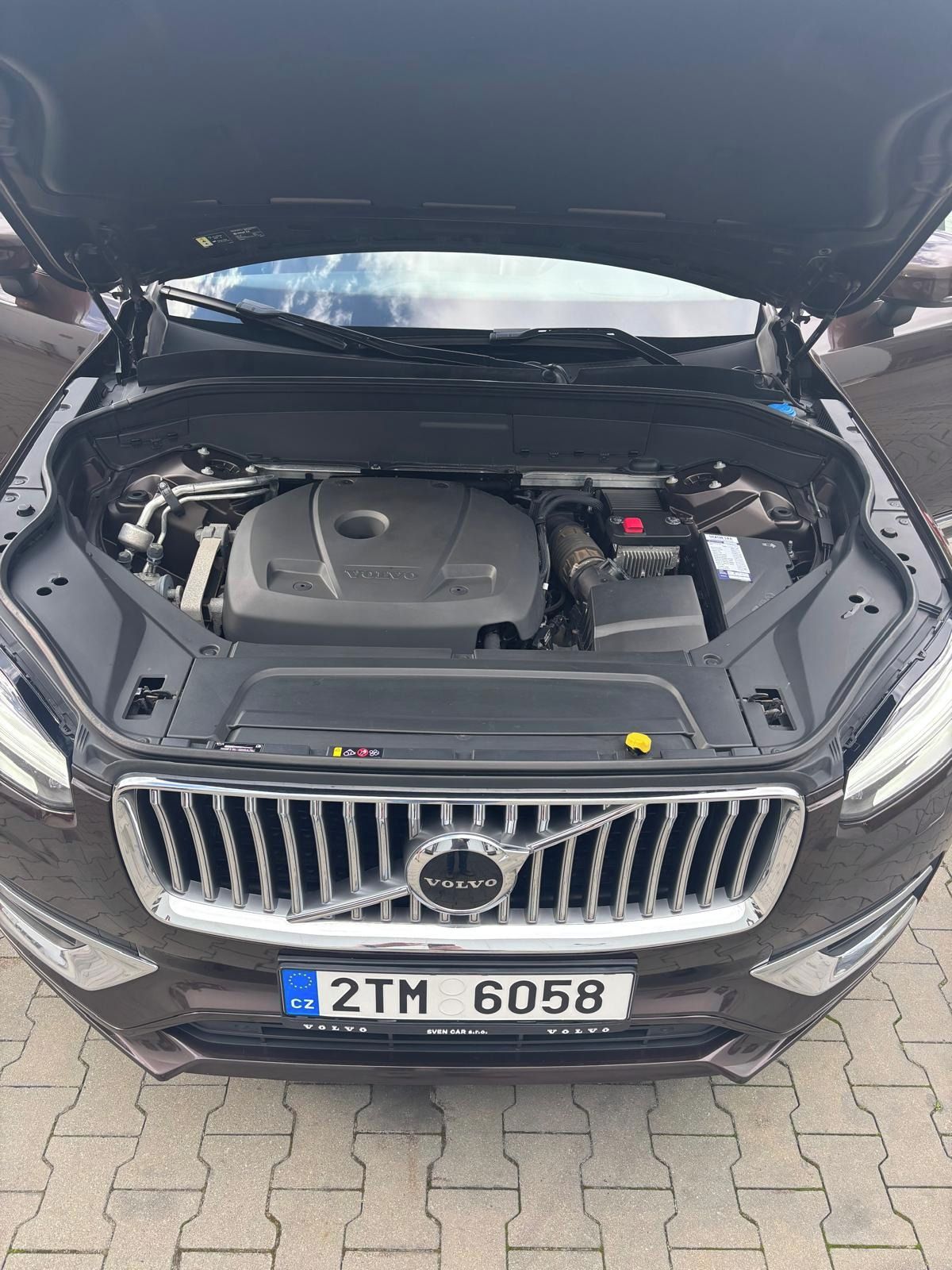 Volvo XC90, Volvo T6 - 228 kW benzín - fotka 6