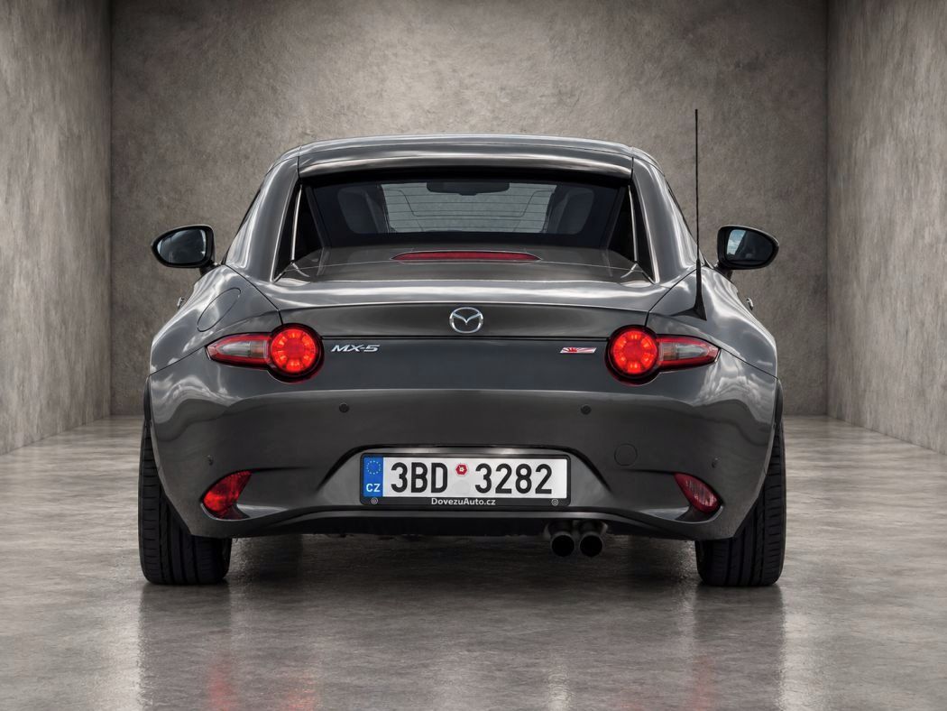 Mazda MX-5, 2.0 RF Bose TOP stav 12.000 km - fotka 6