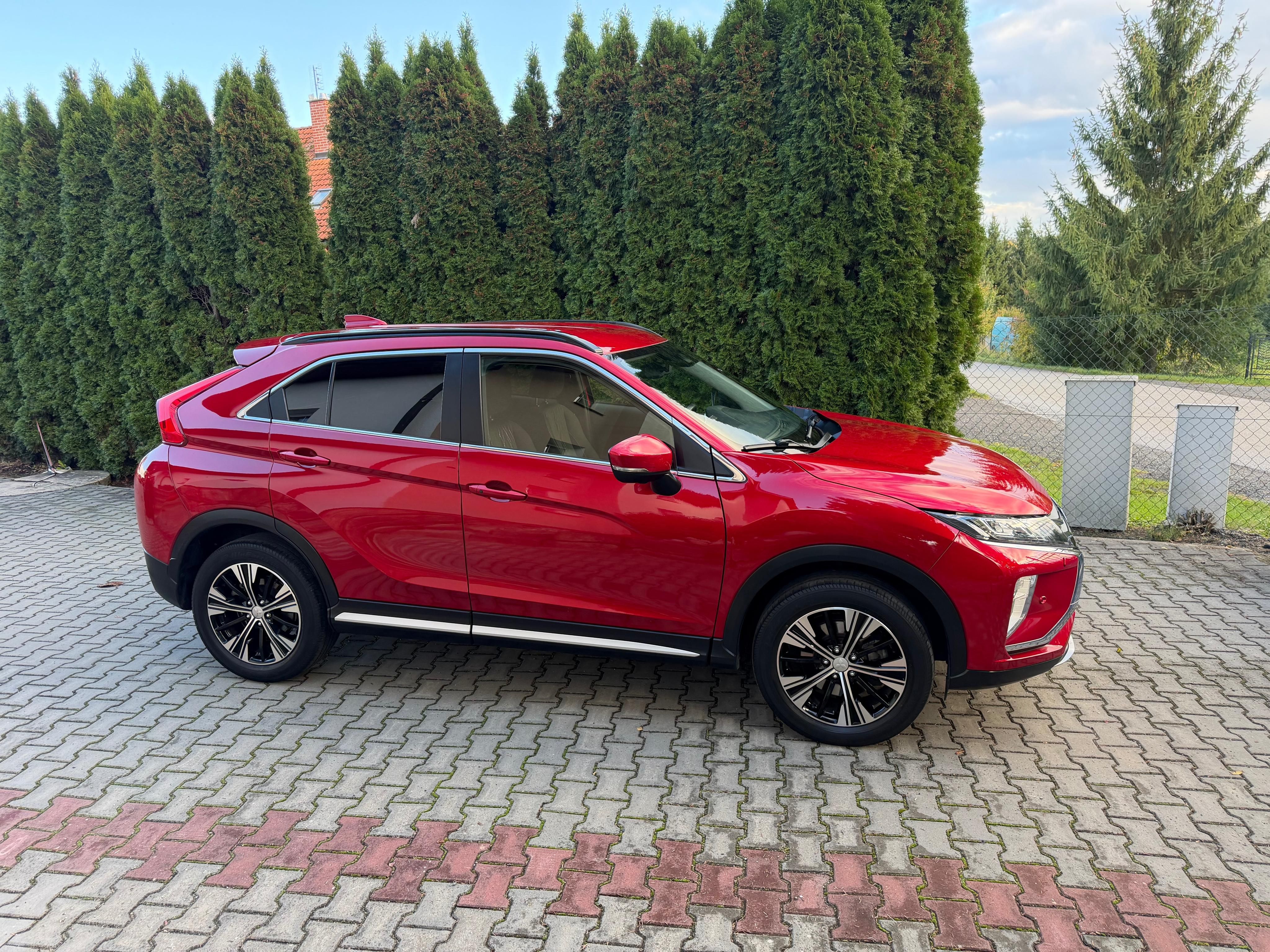 Mitsubishi Eclipse Cross, 1,5 T 4x4 Automat 1 Majitel - fotka 2