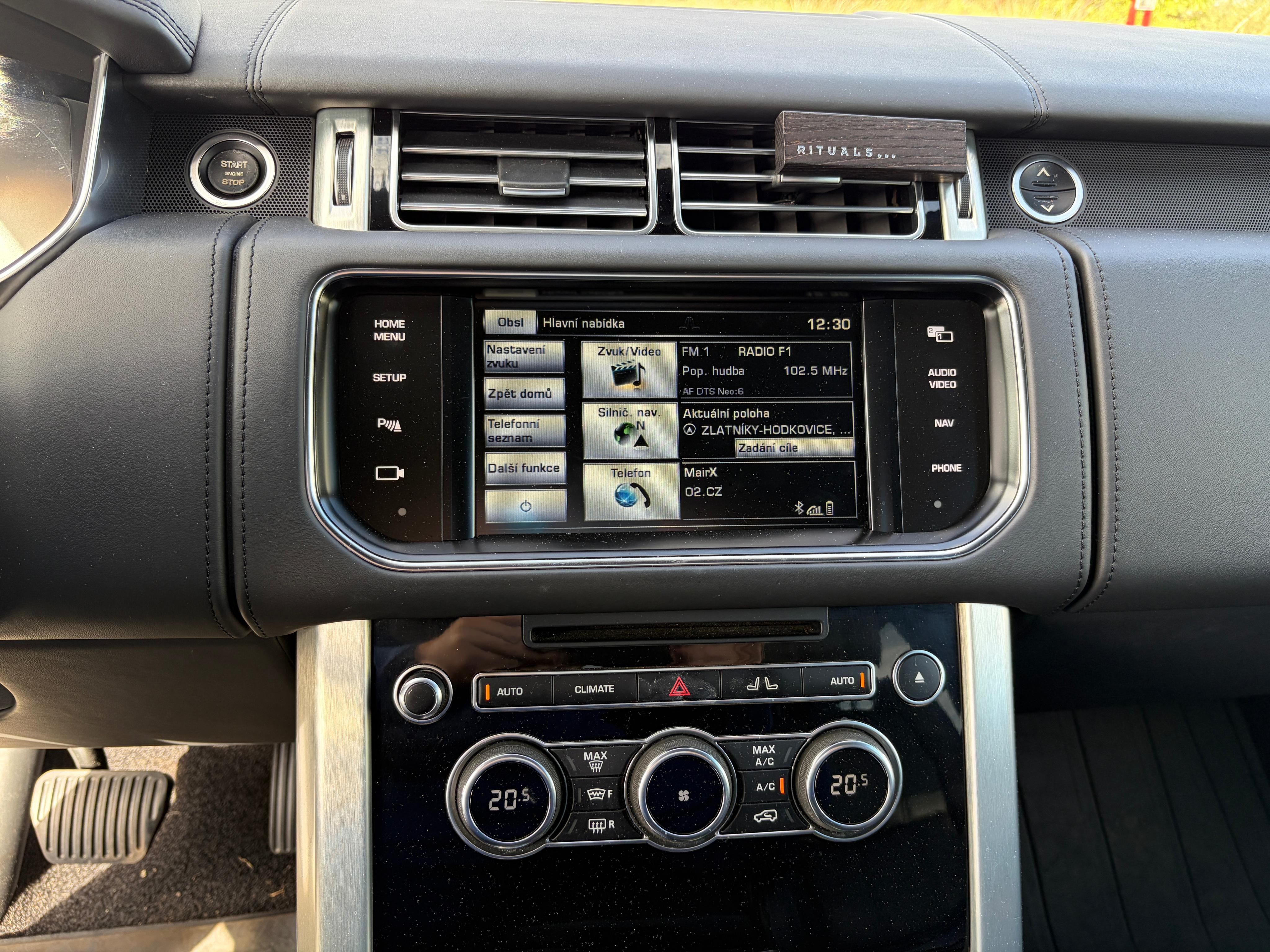 Land Rover Range Rover, 4.4,SDV8,Autobio,CZ,DPH,masá - fotka 5