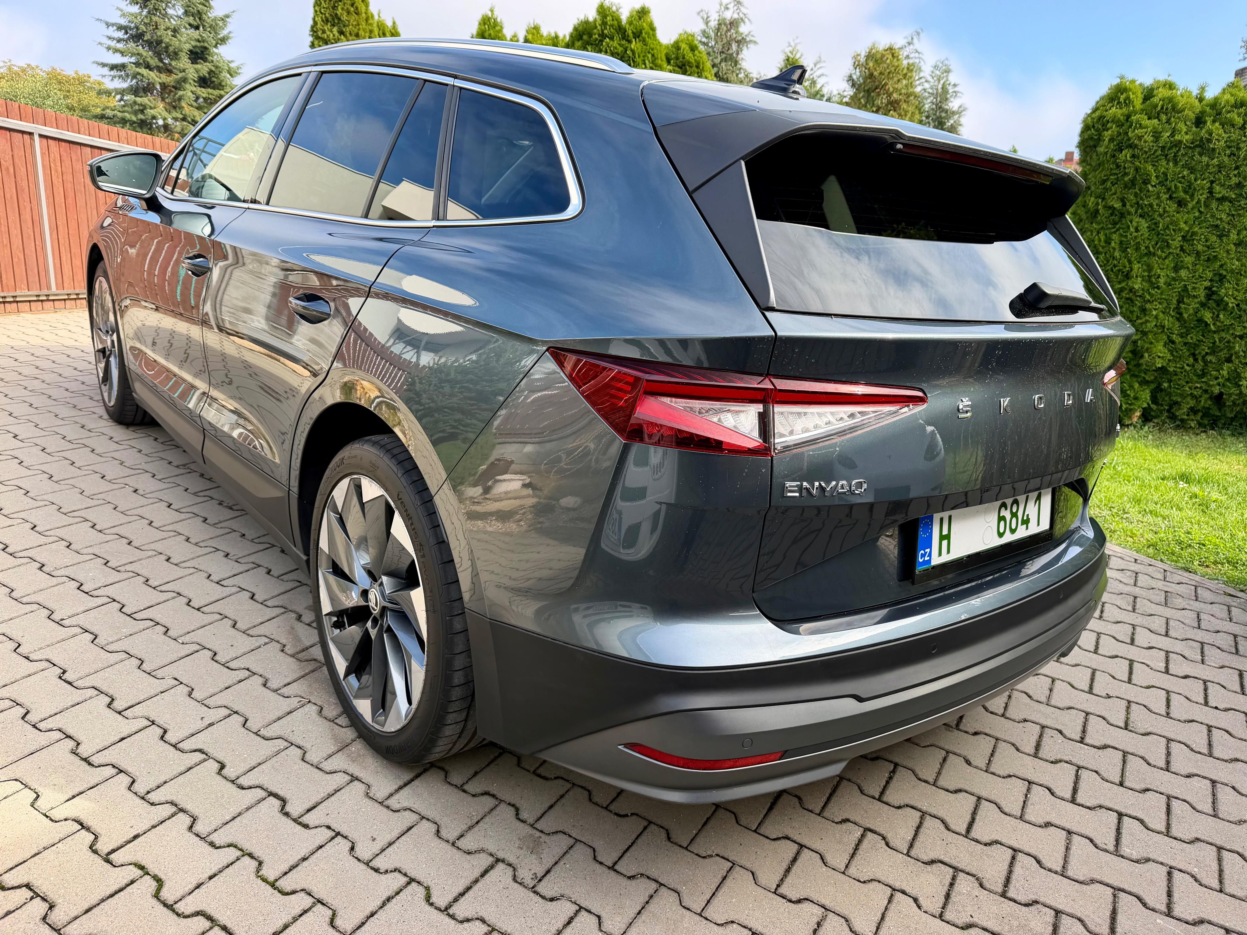 Škoda Enyaq, iV80 150kw, tažné, SoH 90%, TČ - fotka 6