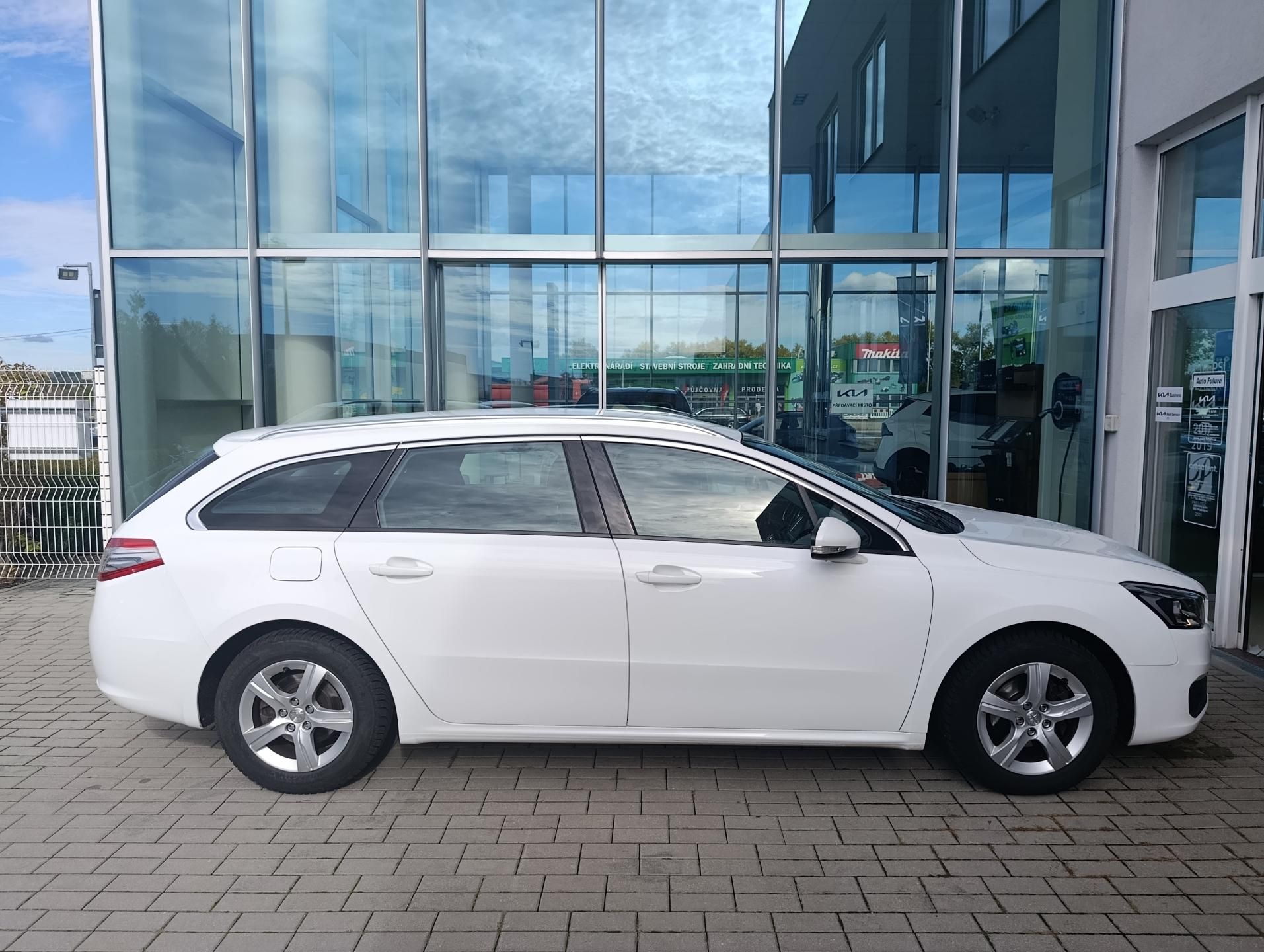 Peugeot 508 - fotka 6