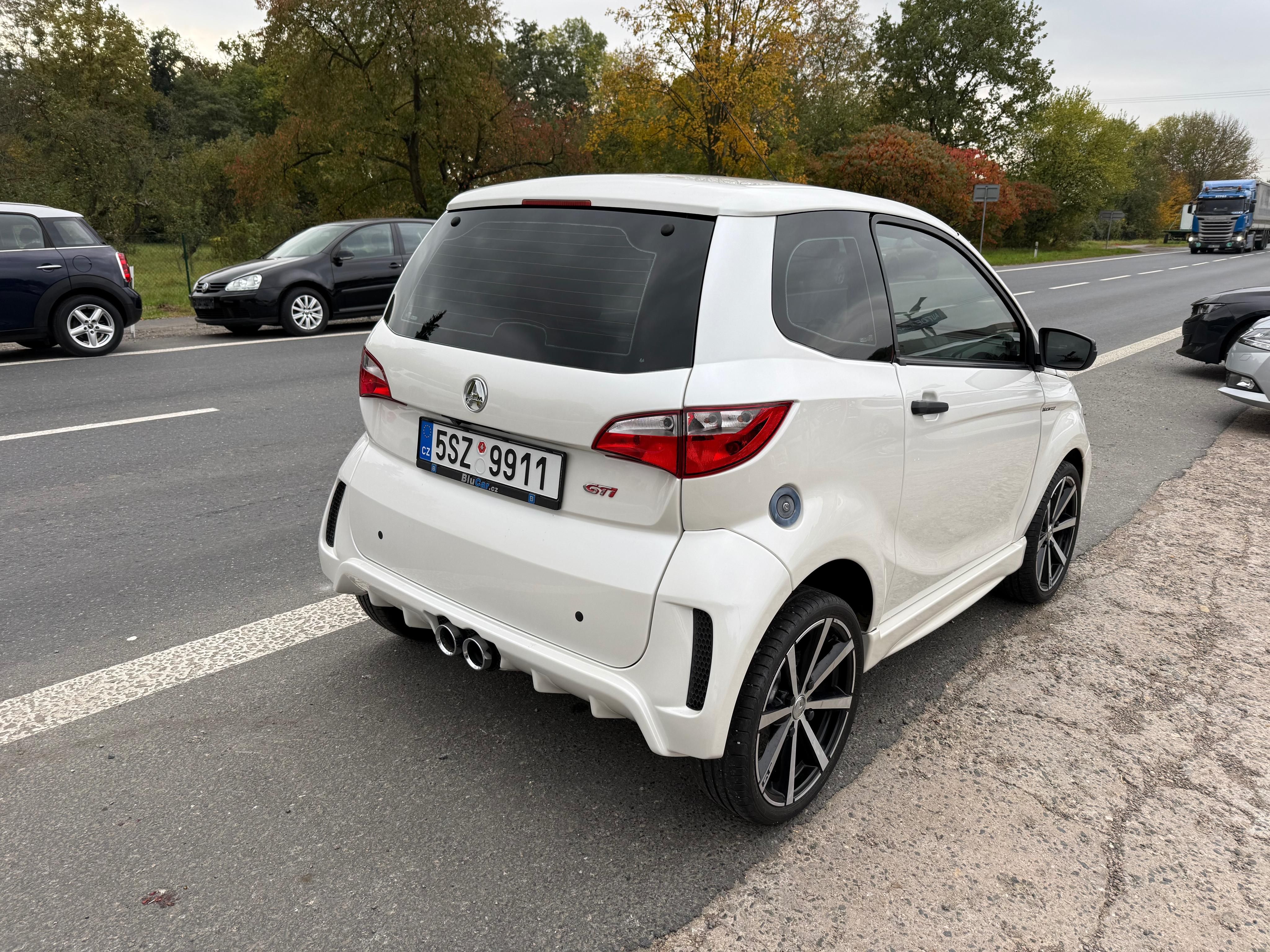 Aixam CITY, Emotion ř.p.AM koupeno v ČR - fotka 4