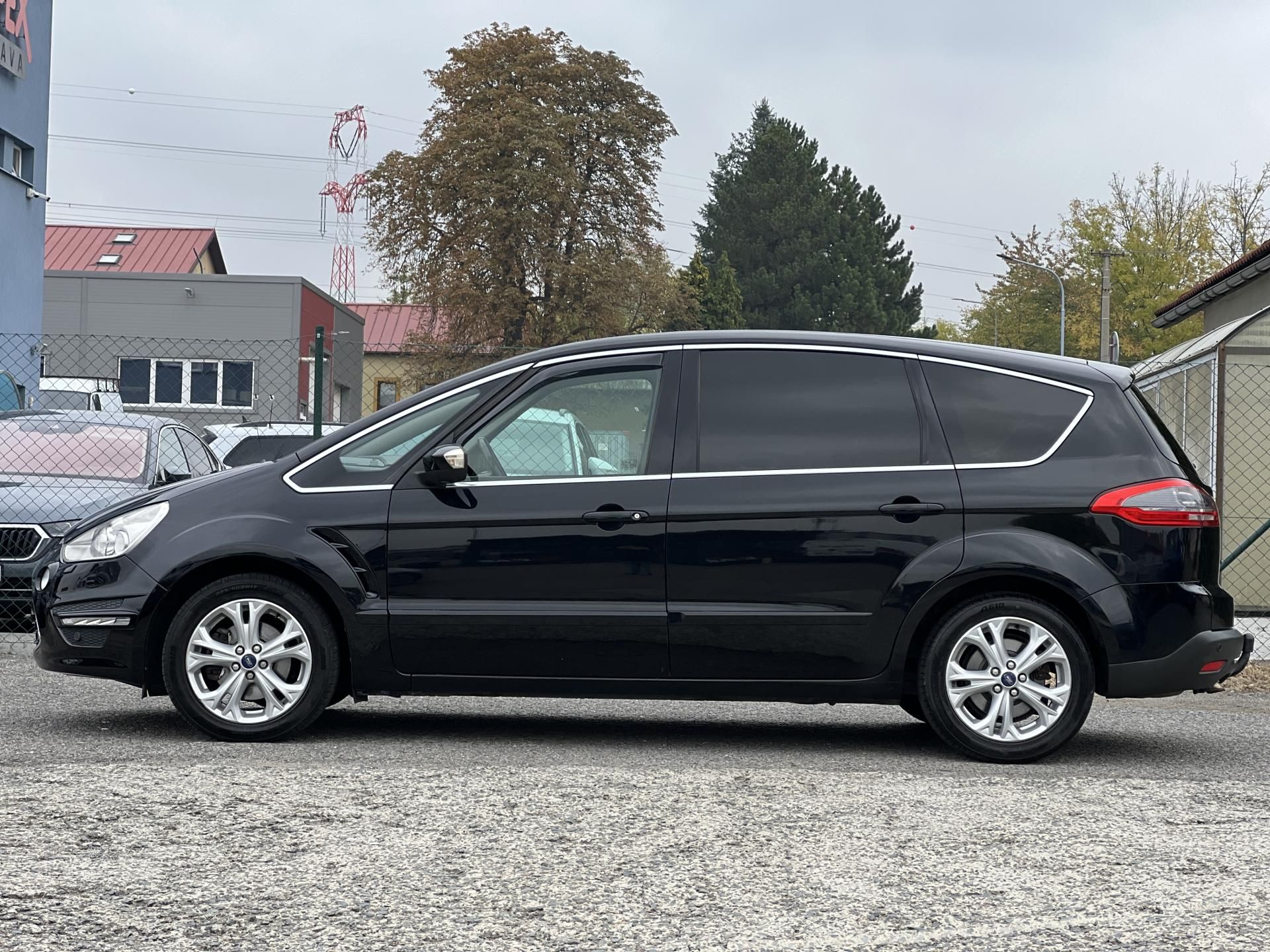 Ford S-MAX, 2.0TDCi 7MÍST TAŽNÉ KLIMA ALU - fotka 4