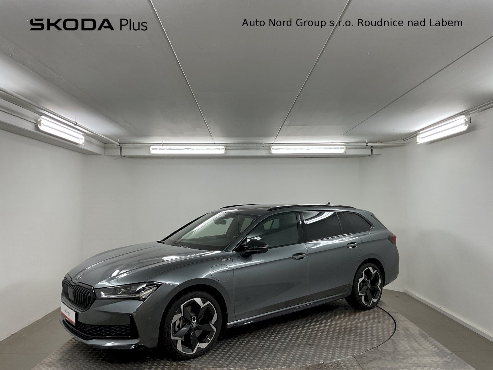 Škoda Superb, SportLine iV 1.5 TSI / 150 kW