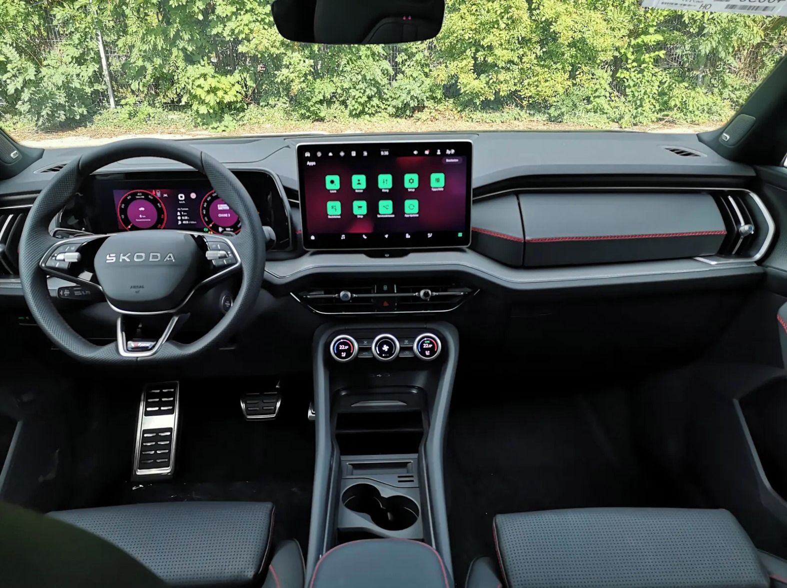 Škoda Kodiaq, RS 2.0 TSI 195kW Aut 4x4 7míst - fotka 5