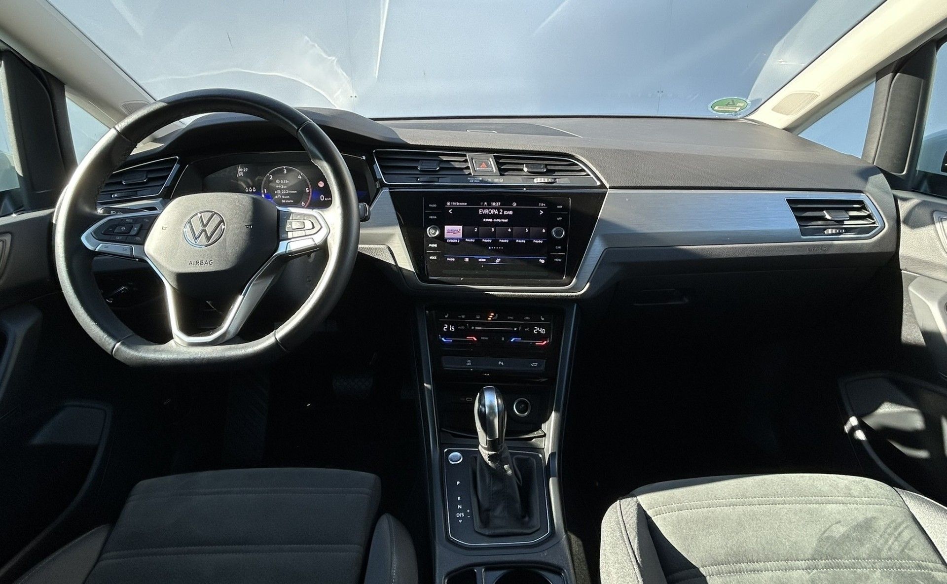 Volkswagen Touran, 2.0 TDI 110kW DSG LED - fotka 5