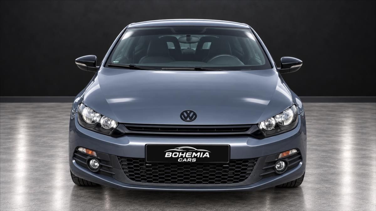 Volkswagen Scirocco, 2,0 TSI 147 kW MANUÁL - fotka 2