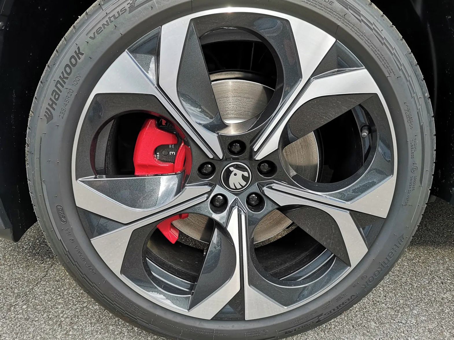 Škoda Kodiaq, RS 2.0 TSI 195kW Aut 4x4 7míst - fotka 4