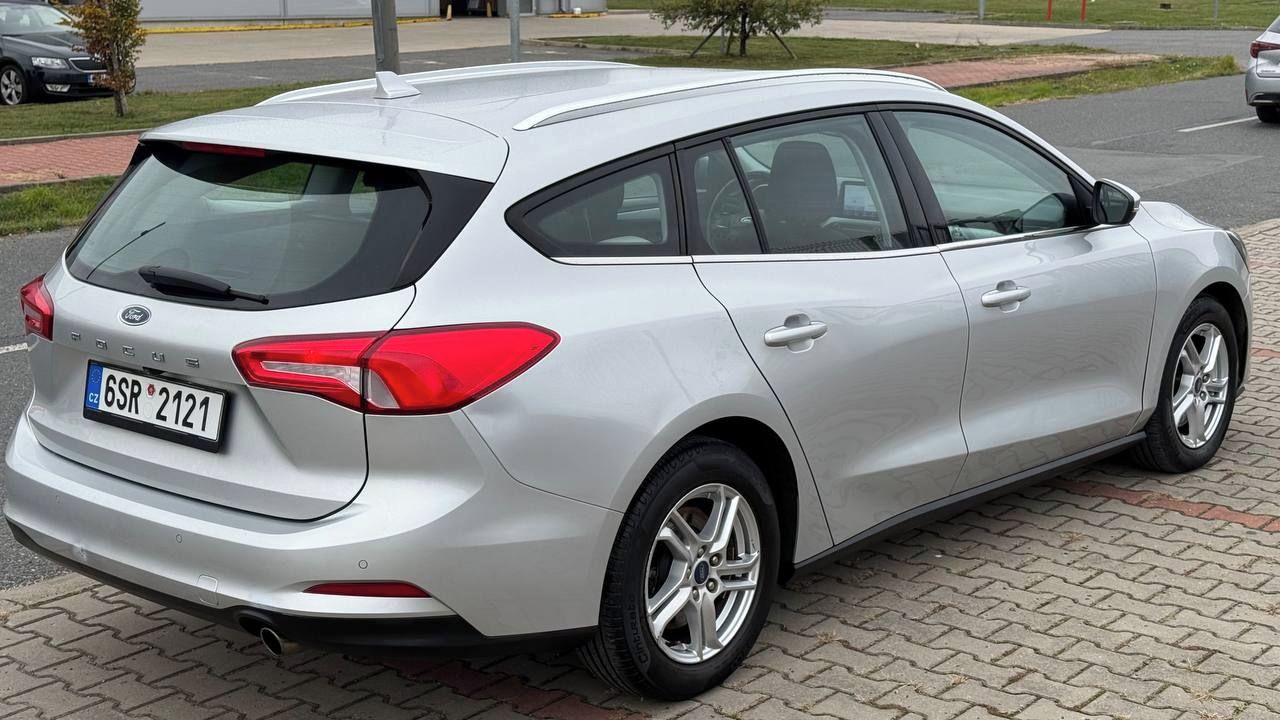Ford Focus - fotka 4