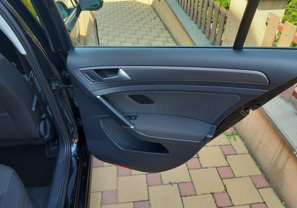 Volkswagen Golf, 1,4 TSi 92kW - fotka 4