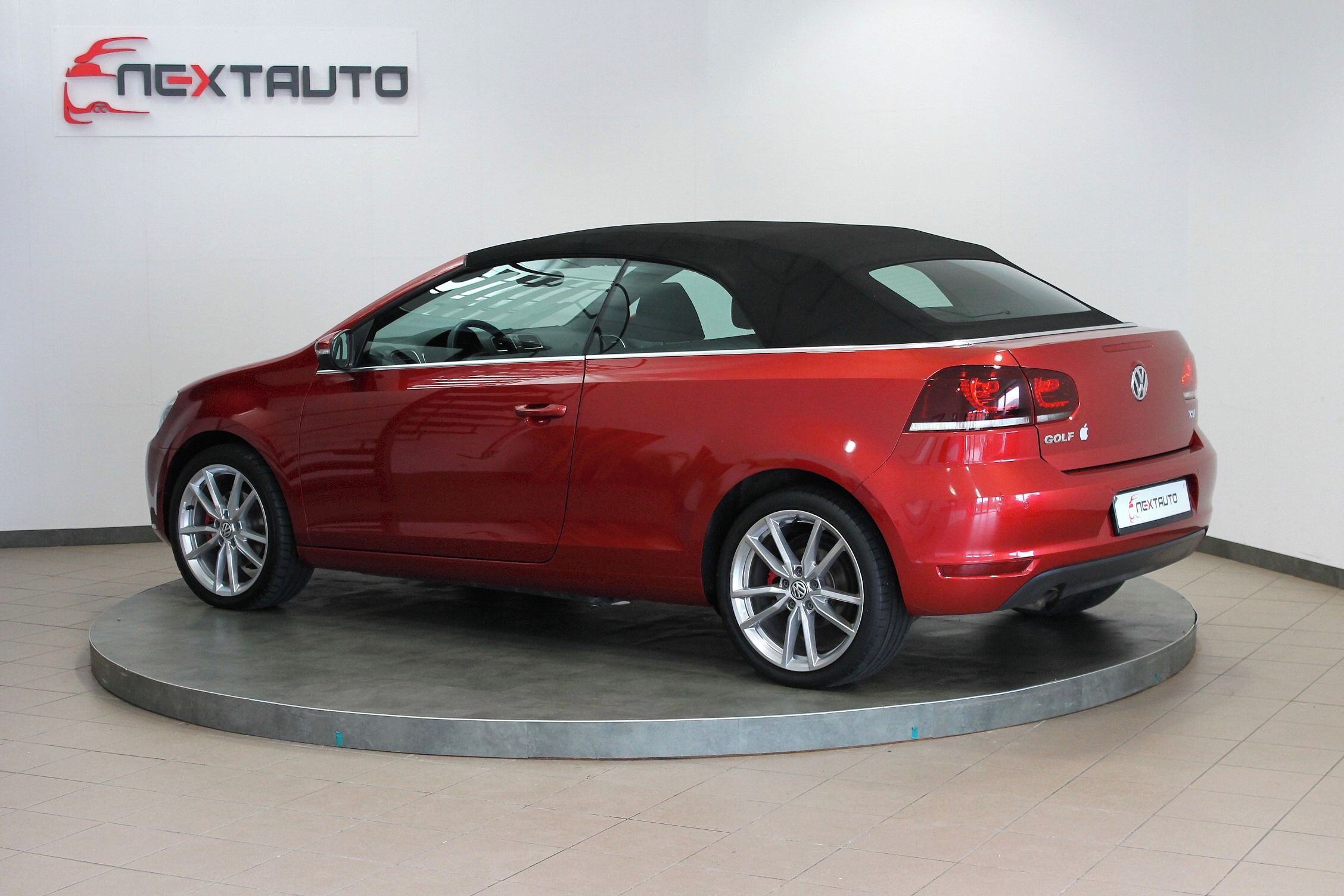 Volkswagen Golf, 1.2 TSI 77kW 1.MAJITEL,S.KNIHA - fotka 3