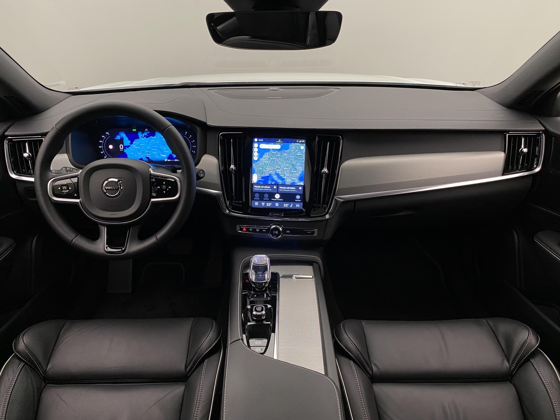 Volvo V90, B4 BRIGHT PLUS AUT - fotka 2