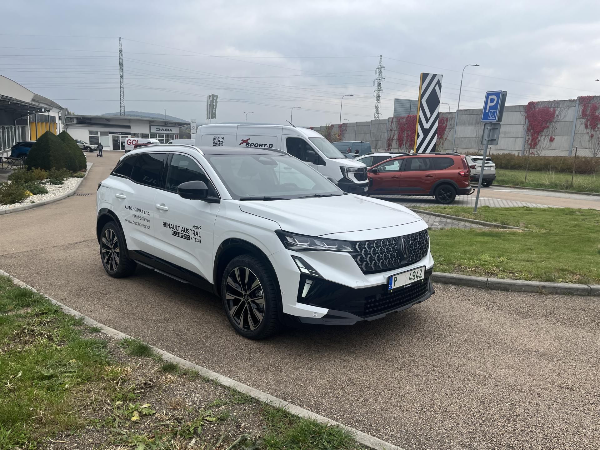 Renault Austral, techno full hybrid E-Tech 200 - fotka 3