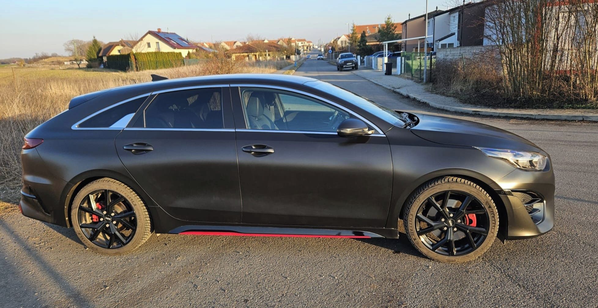 Kia ProCeed, 1.6 ProCeed/150kW GT/matná - fotka 4