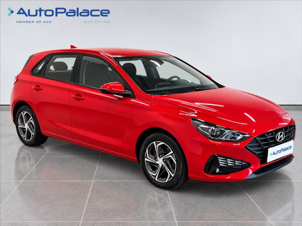 Hyundai i30, 1,0 88 KW COMFORT - fotka 3