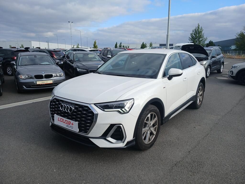 Audi Q3, S-line 1.5 TSI 110 kW