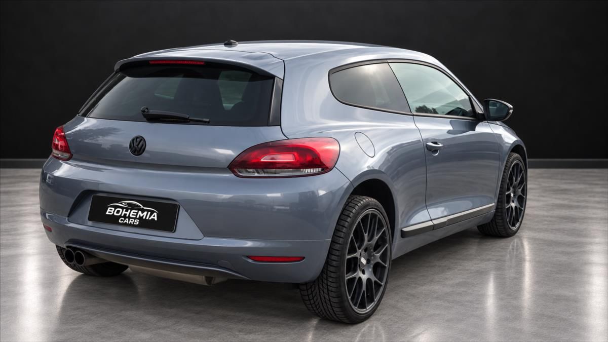 Volkswagen Scirocco, 2,0 TSI 147 kW MANUÁL - fotka 6