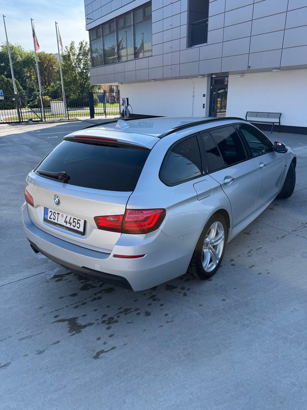BMW Řada 5, Xdrive - fotka 3