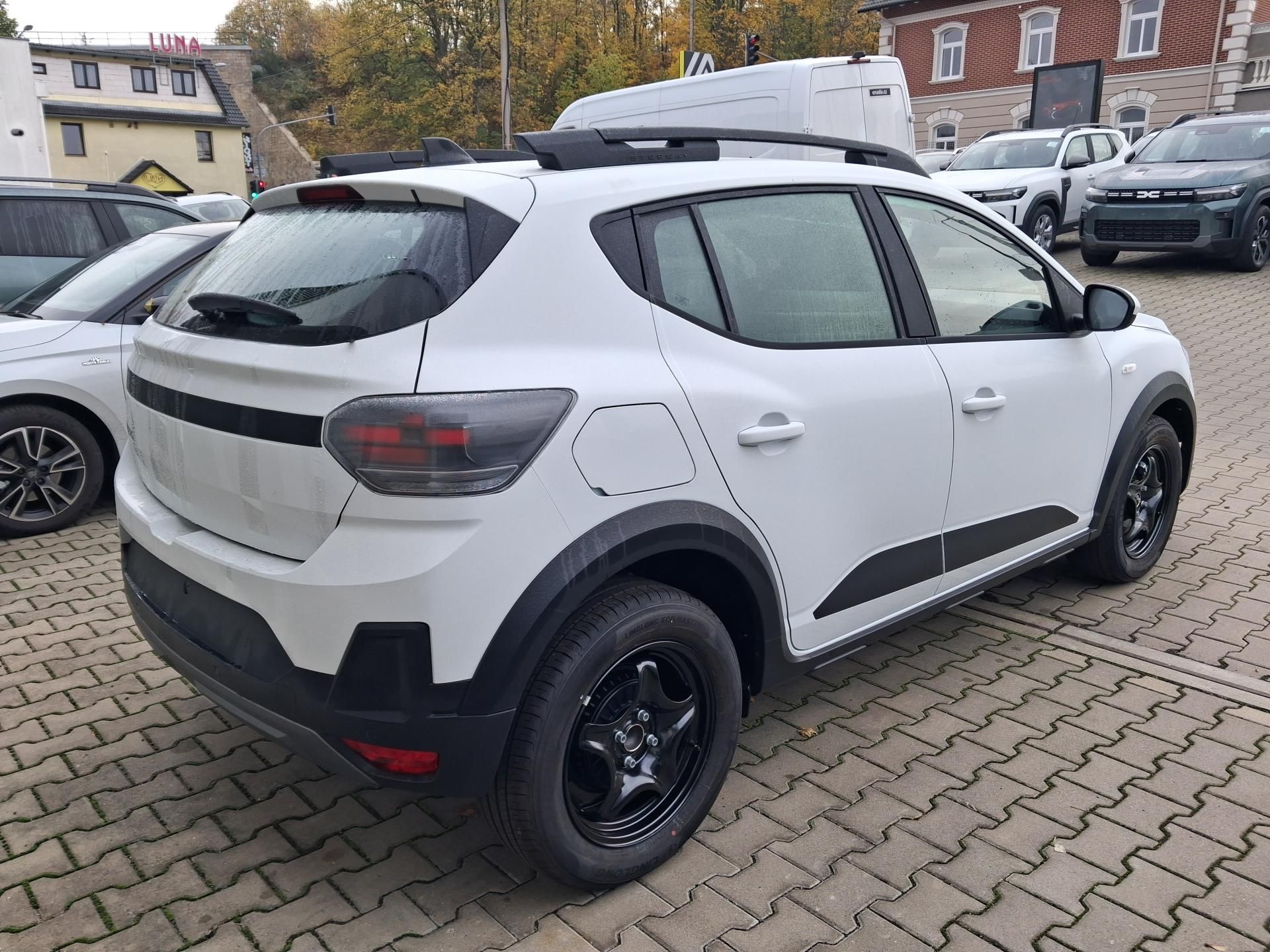 Dacia Sandero, Stepway Expression Eco-G 120 - fotka 5