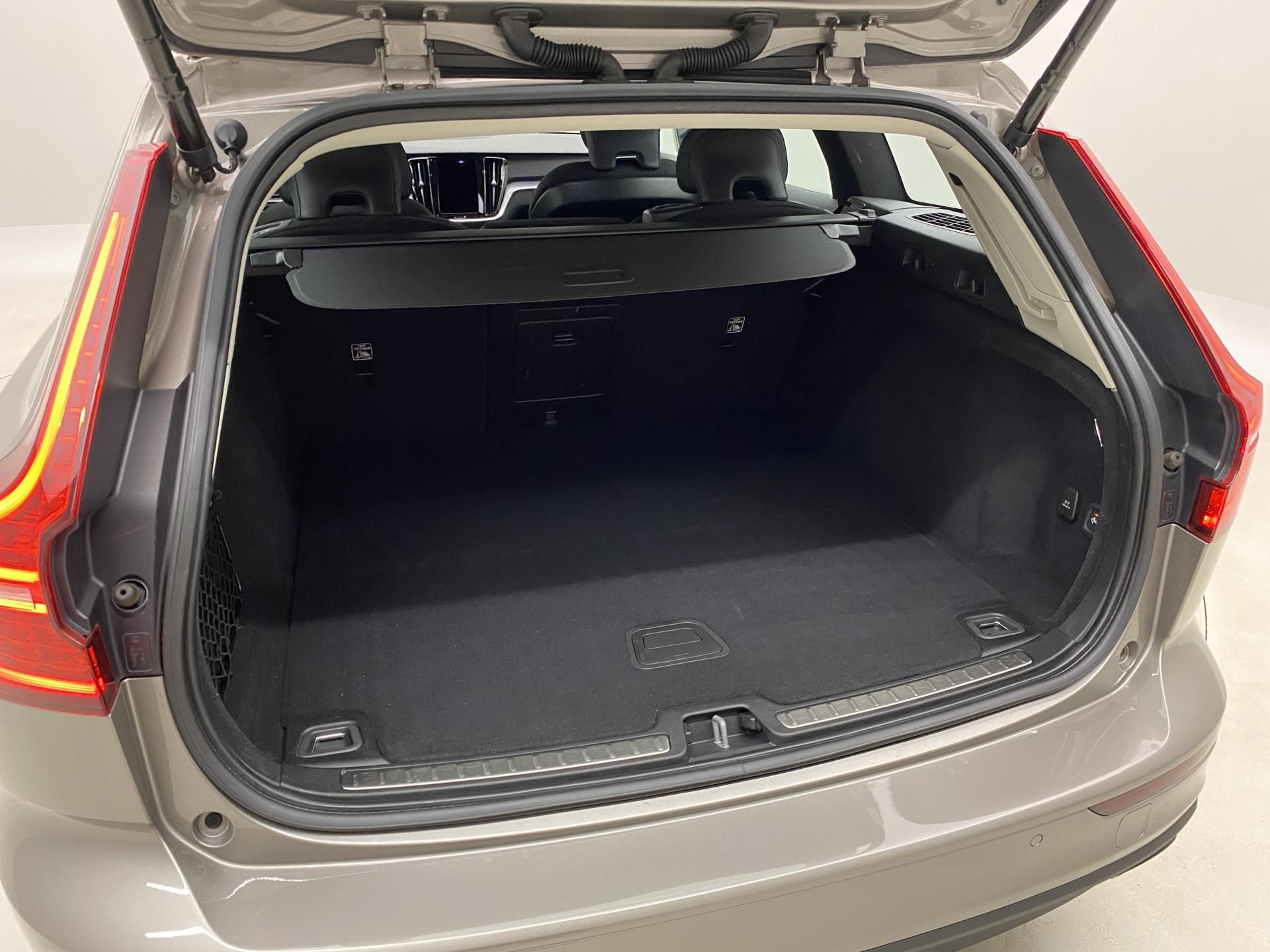 Volvo V60, D3 MOMENTUM AUT - fotka 6
